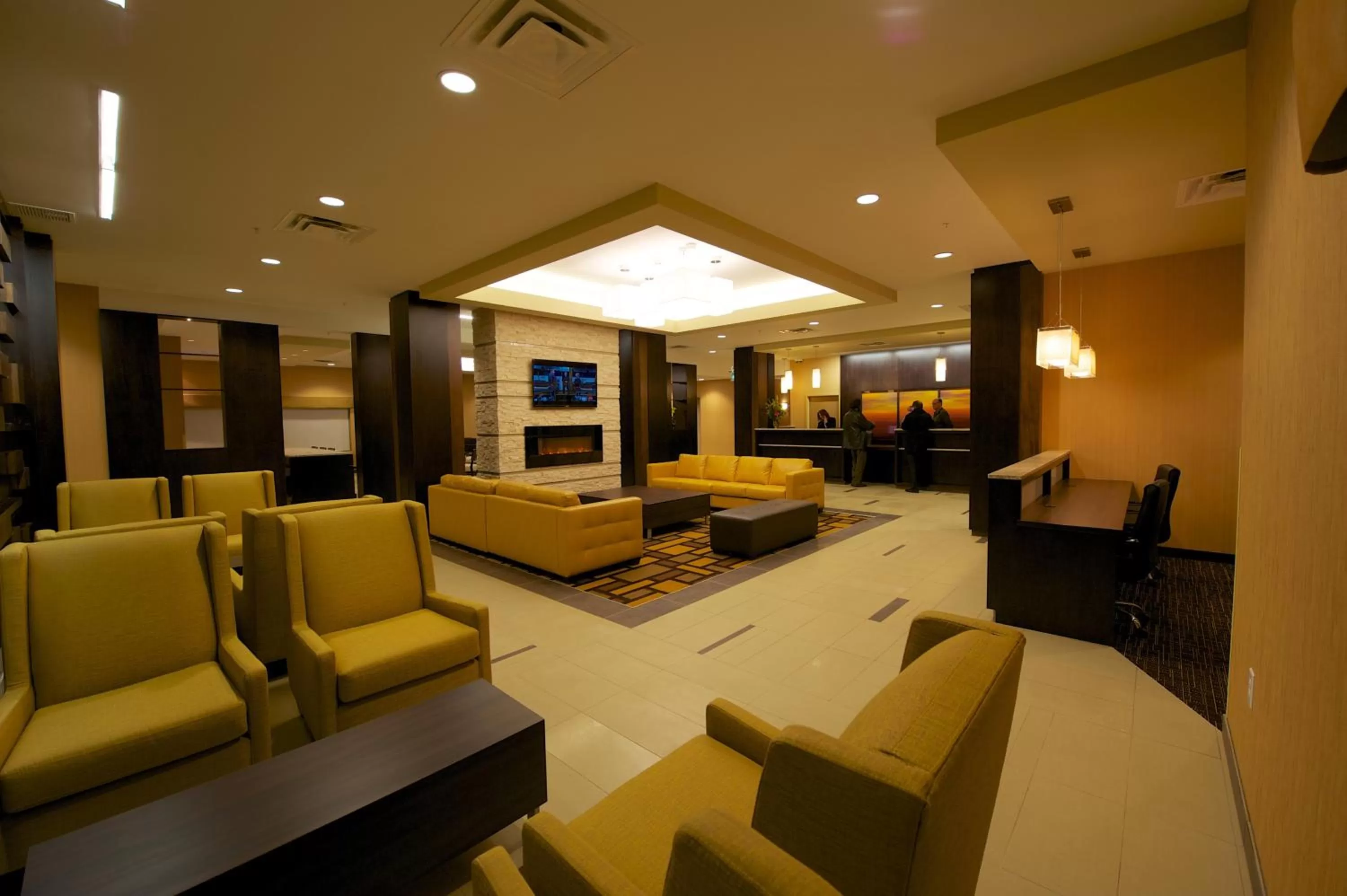 Lobby or reception in Days Inn & Suites by Wyndham Winnipeg Airport Manitoba