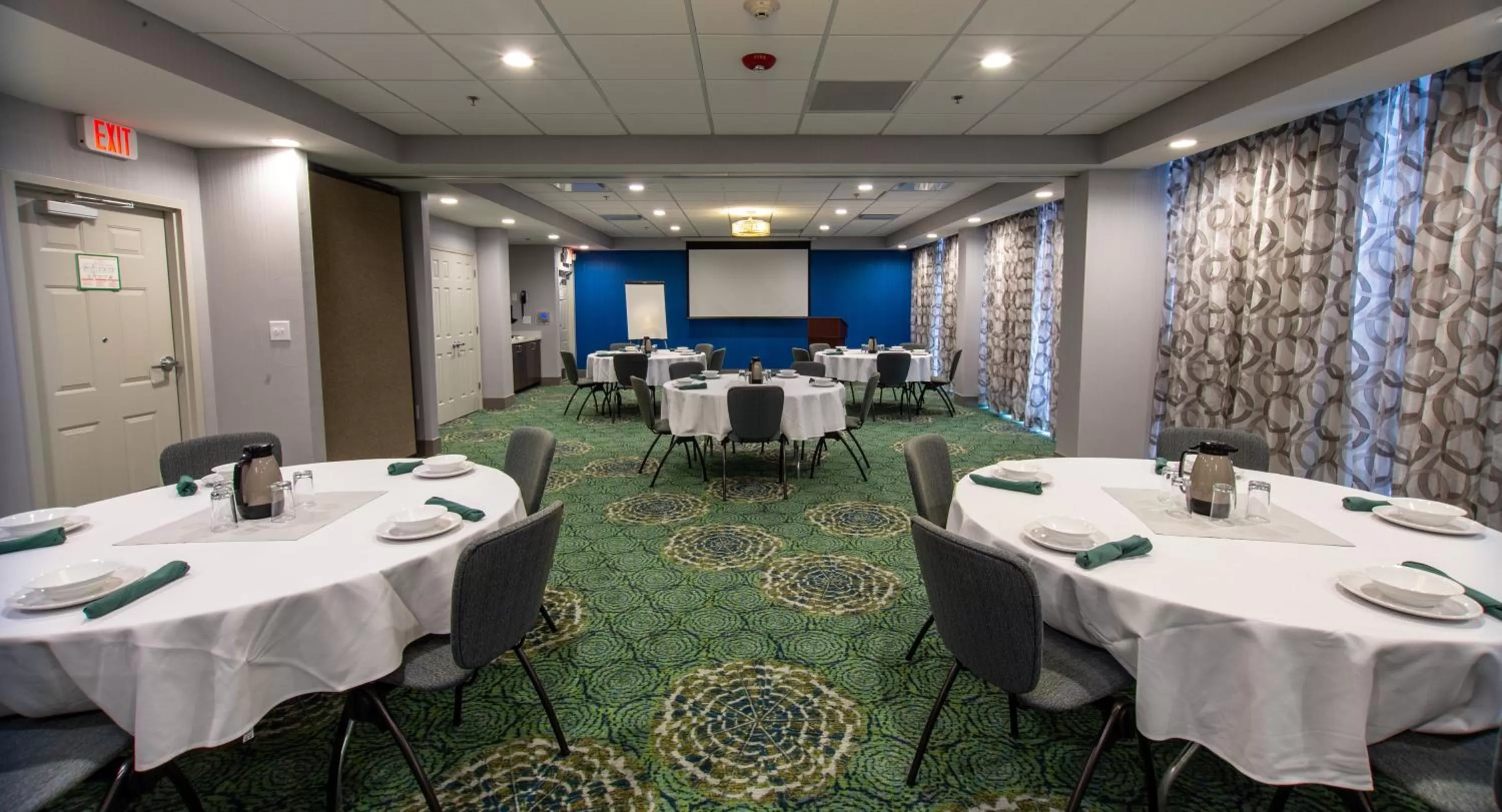 Meeting/conference room in Holiday Inn Knoxville N - Merchant Drive by IHG