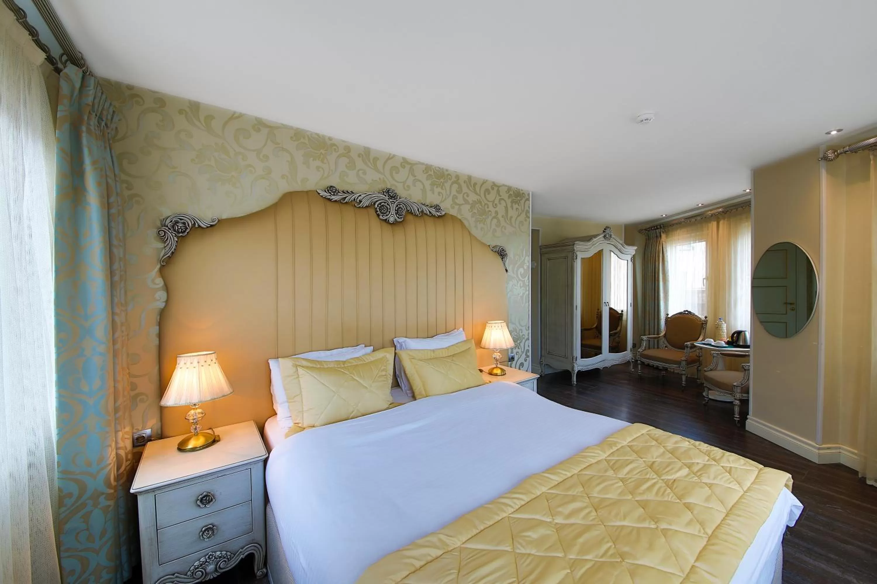 Photo of the whole room, Bed in Katelya Hotel