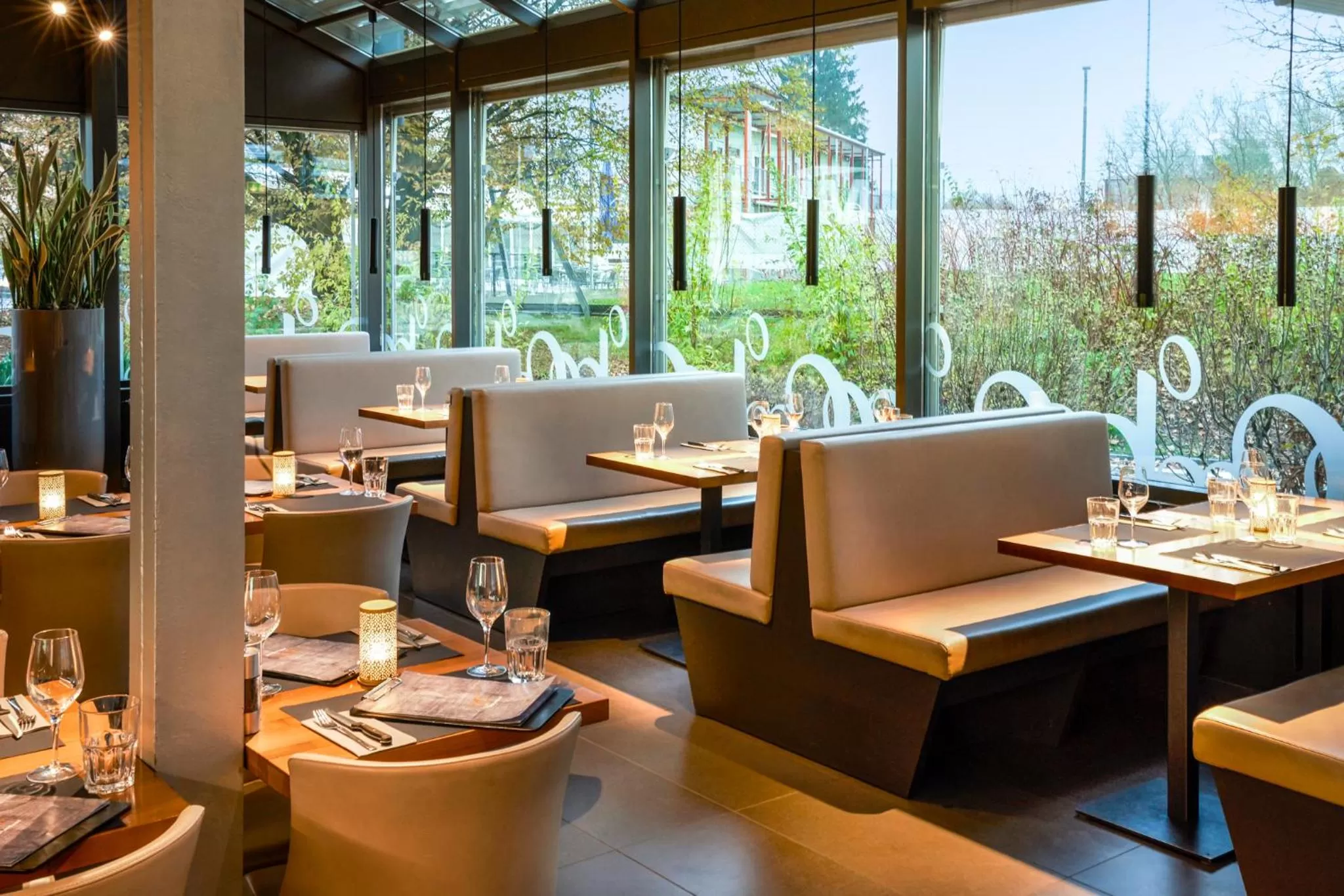 Restaurant/places to eat in ibis Zurich Adliswil
