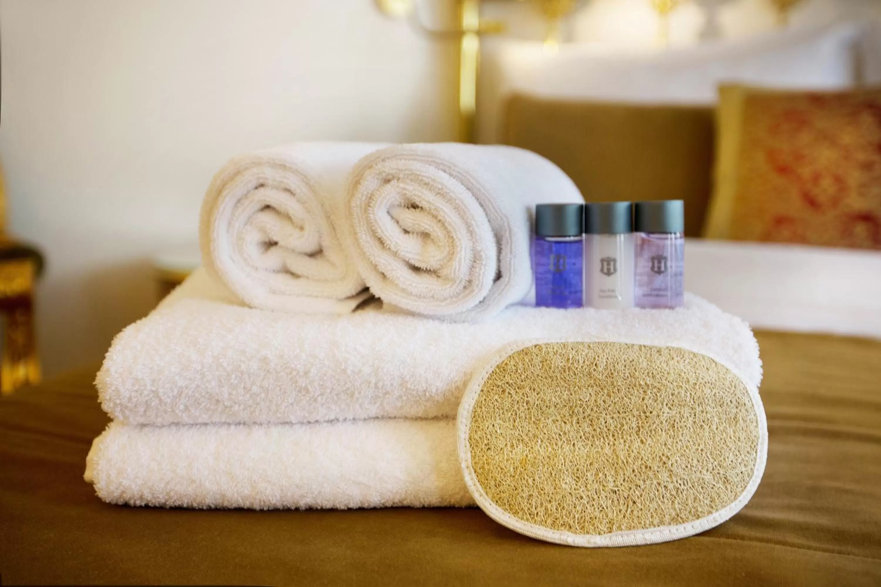 Decorative detail, Bed in Valide Sultan Konagi