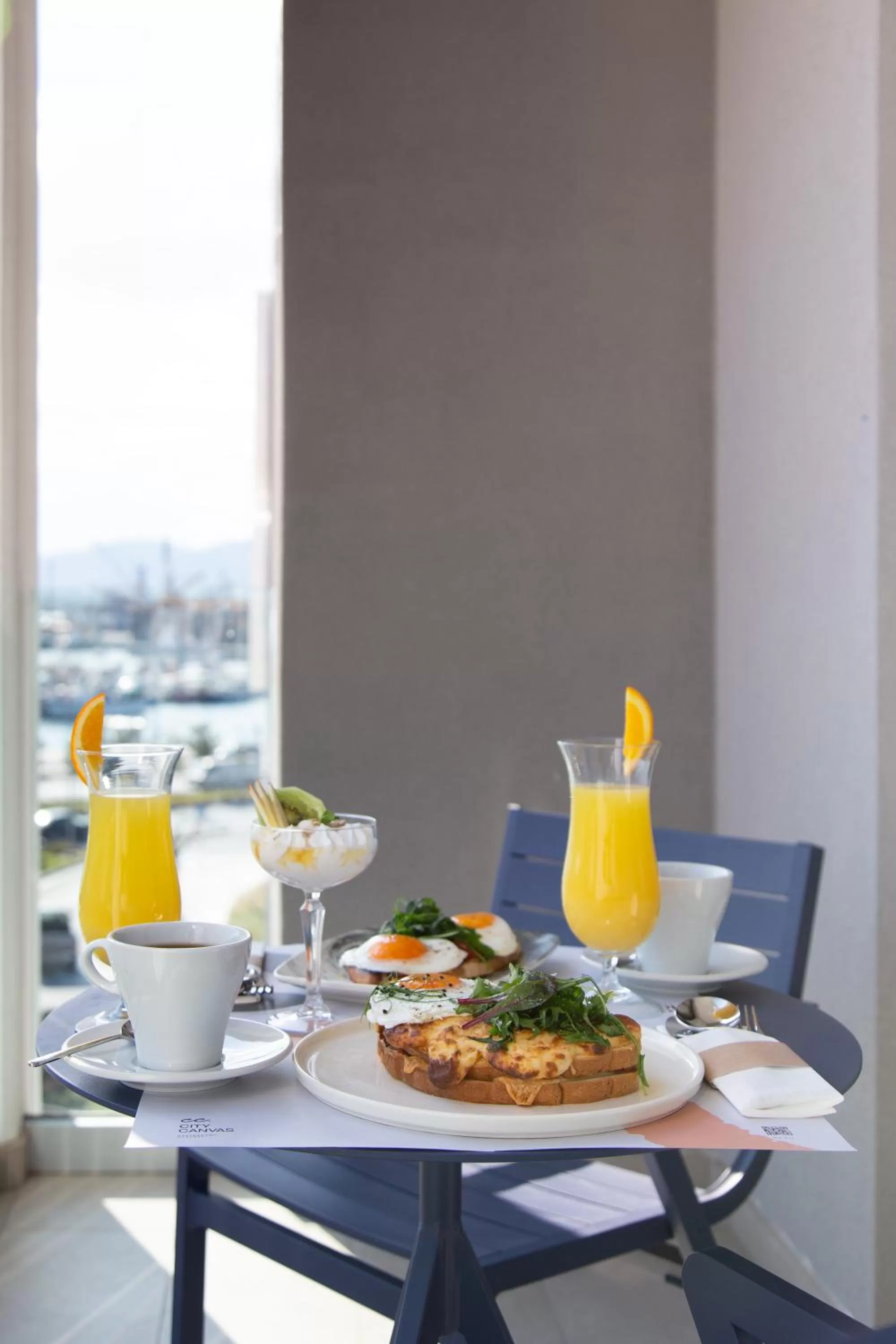 Food and drinks in 1910 Lifestyle Hotel