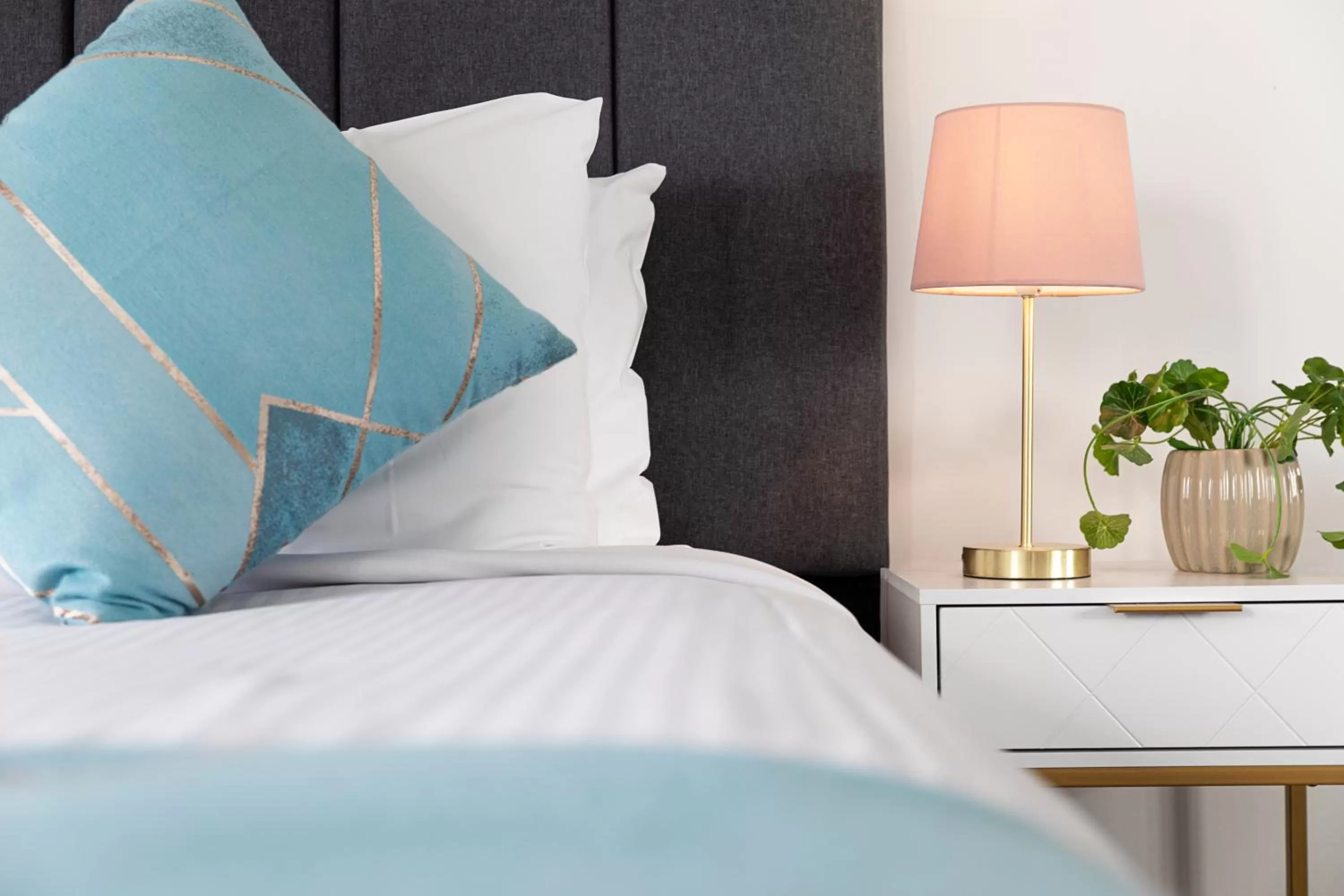 Bed in RNR Serviced Apartments North Melbourne