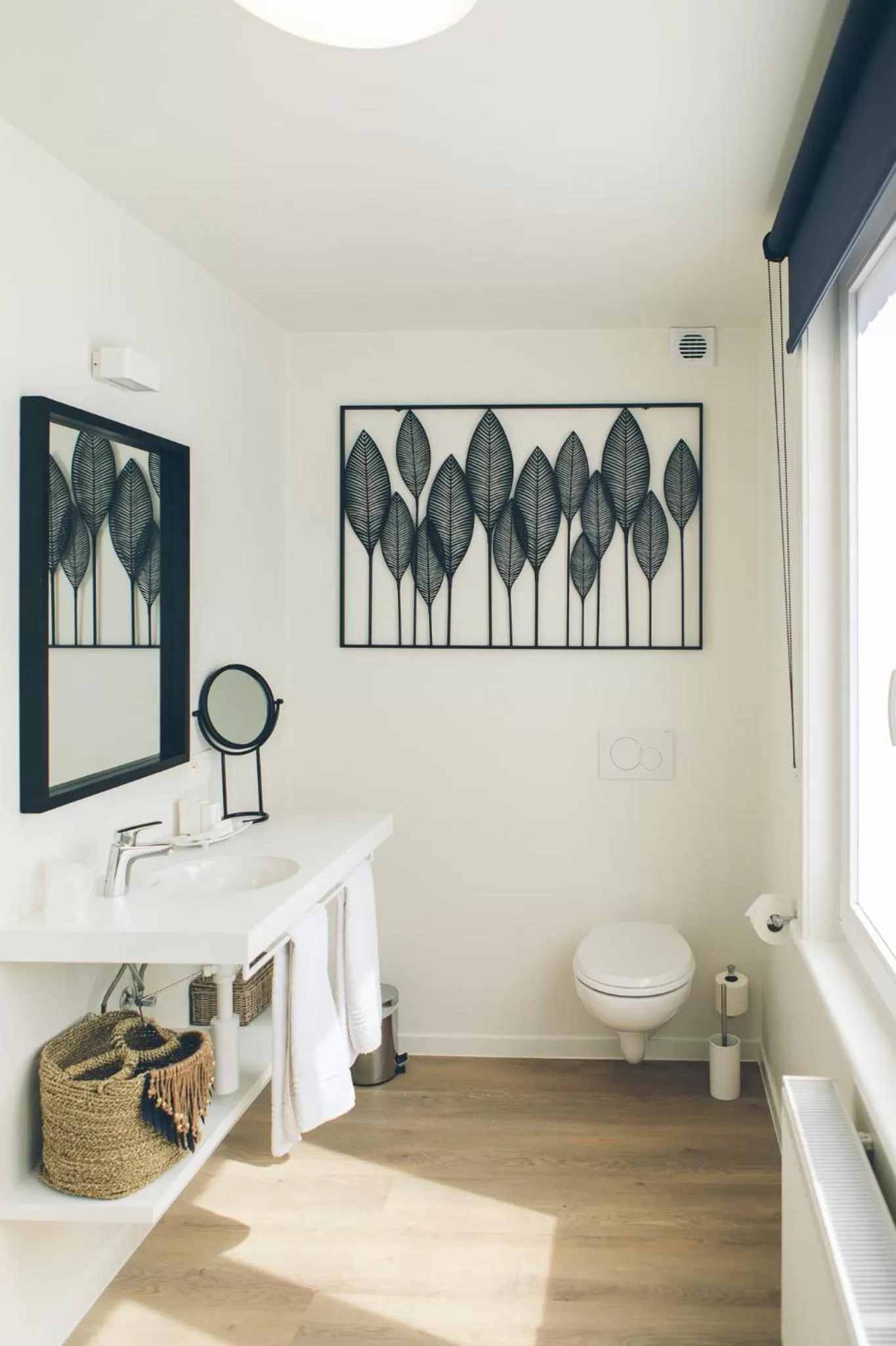 Toilet in Hotel du Bassin