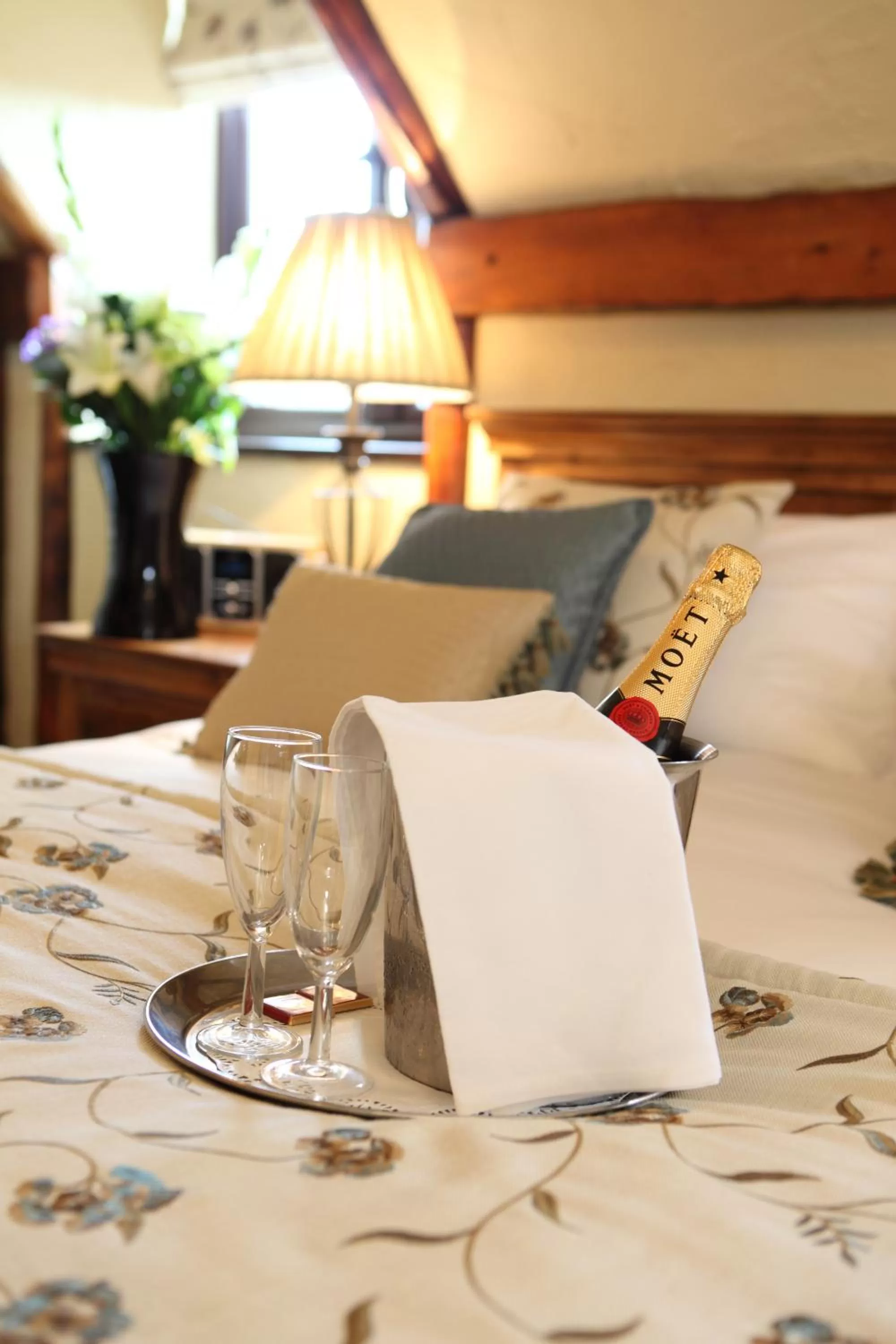 Bed in The Bird In Hand