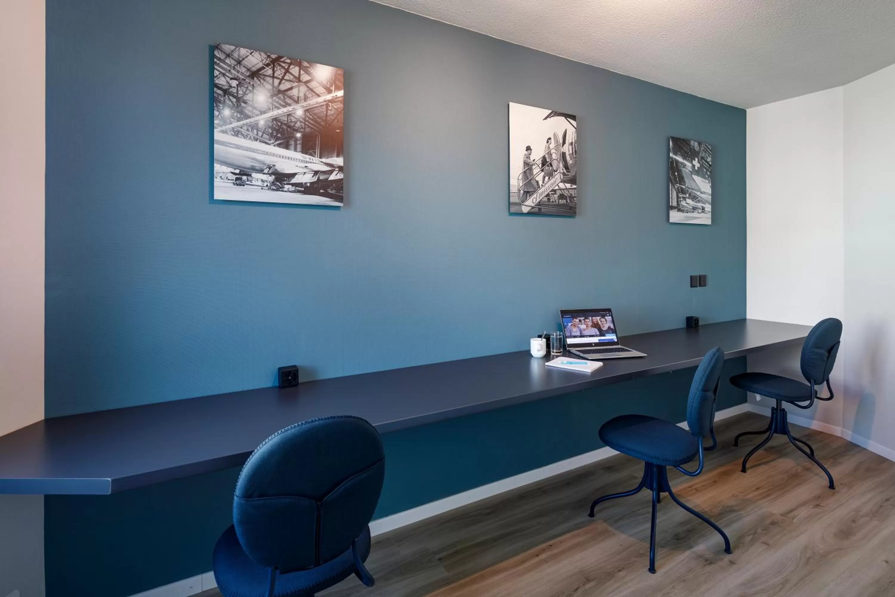 Communal lounge/ TV room in Hotel Welcome Inn