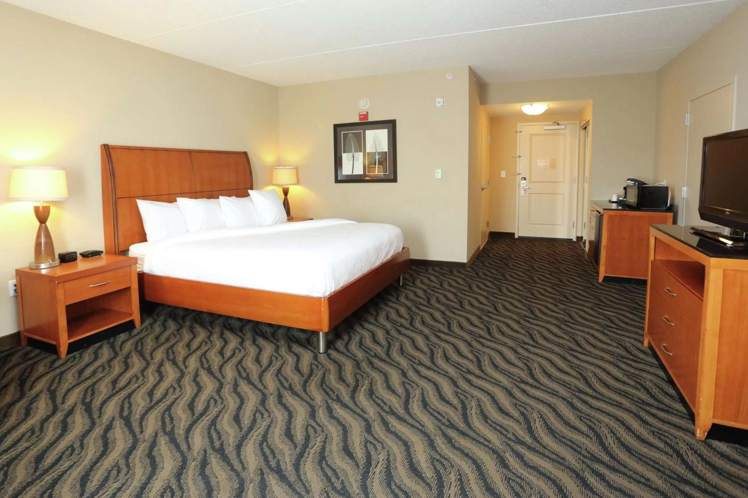 Bed in Hilton Garden Inn Chesapeake/Suffolk