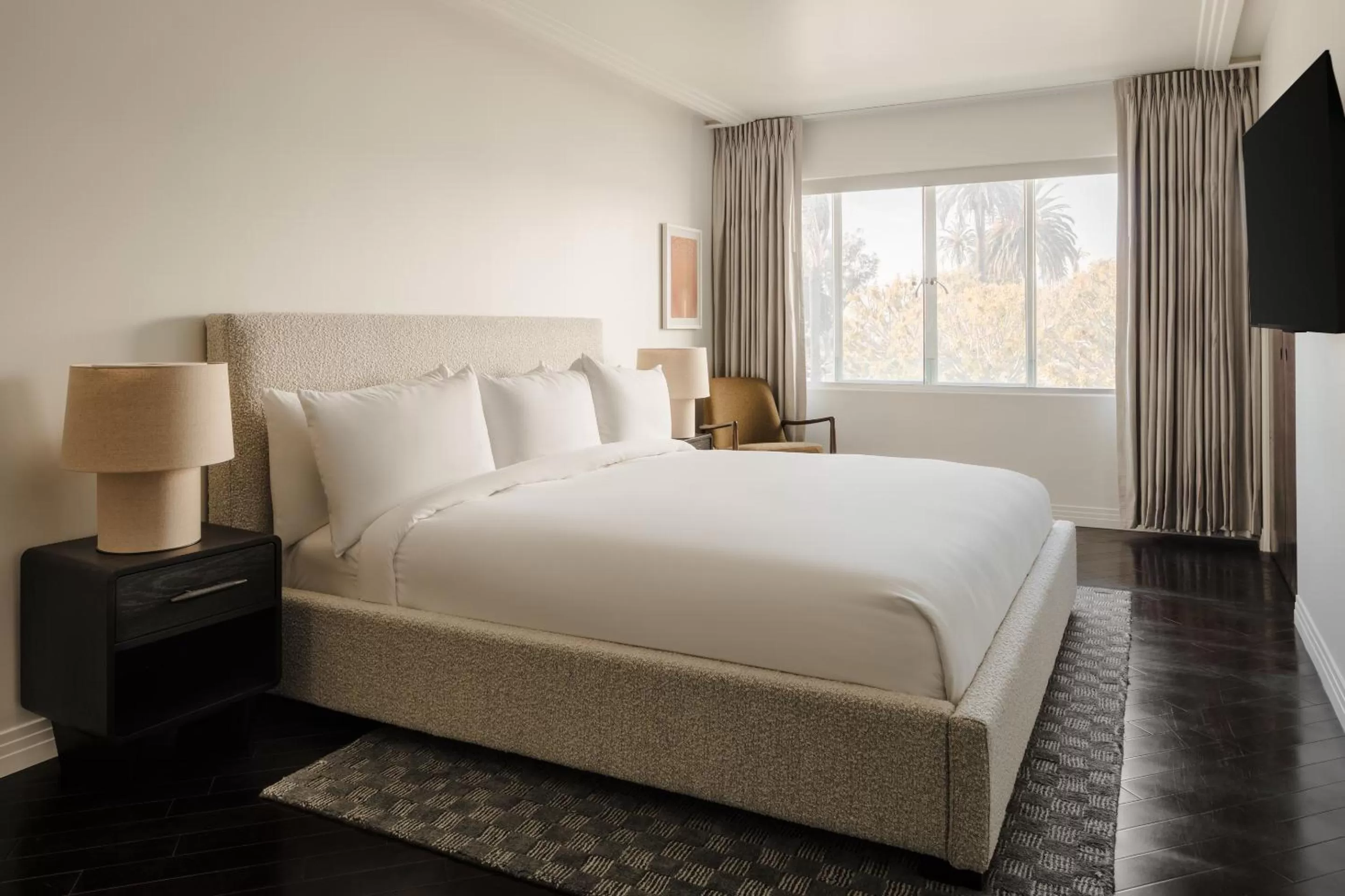 Studio with Balcony in Sonder The Beacon