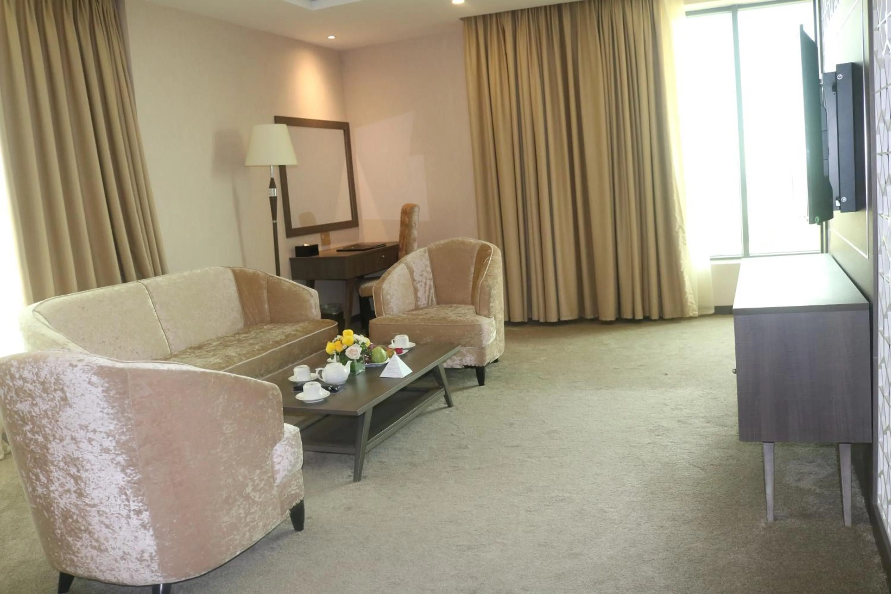 Living room in Muong Thanh Luxury Can Tho Hotel