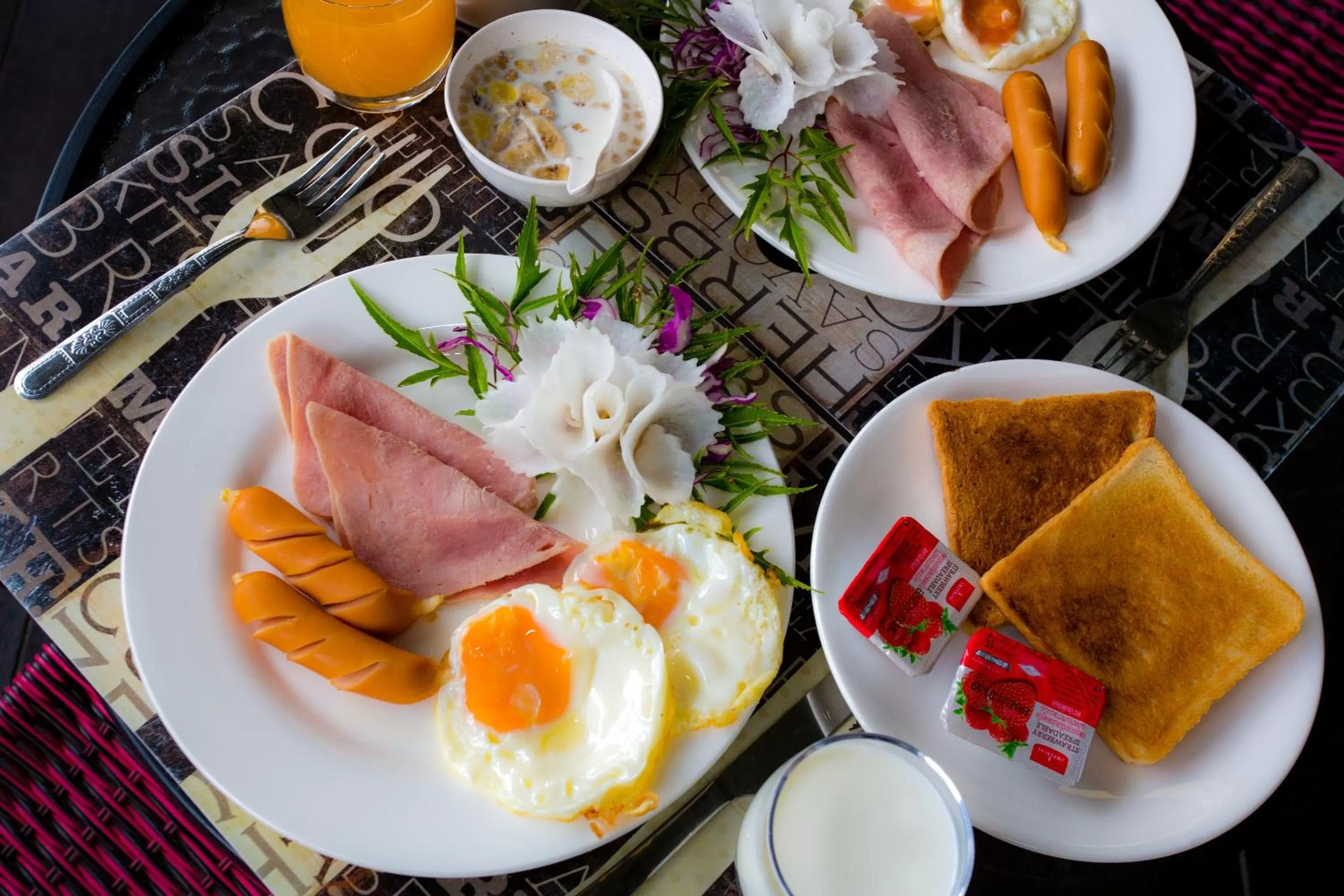 Breakfast in KhaoLak Benzotel