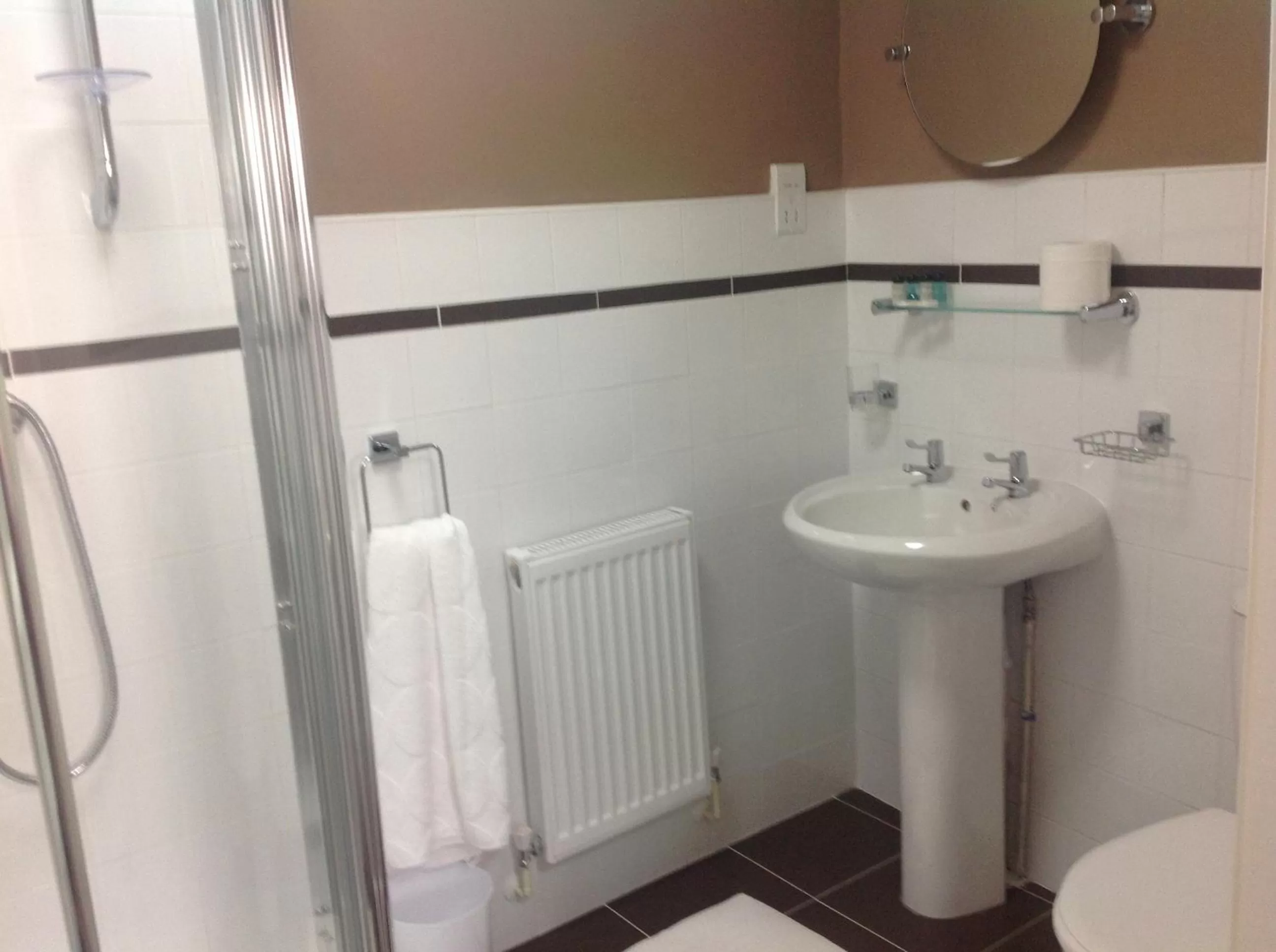 Bathroom in The Old Stanley Arms