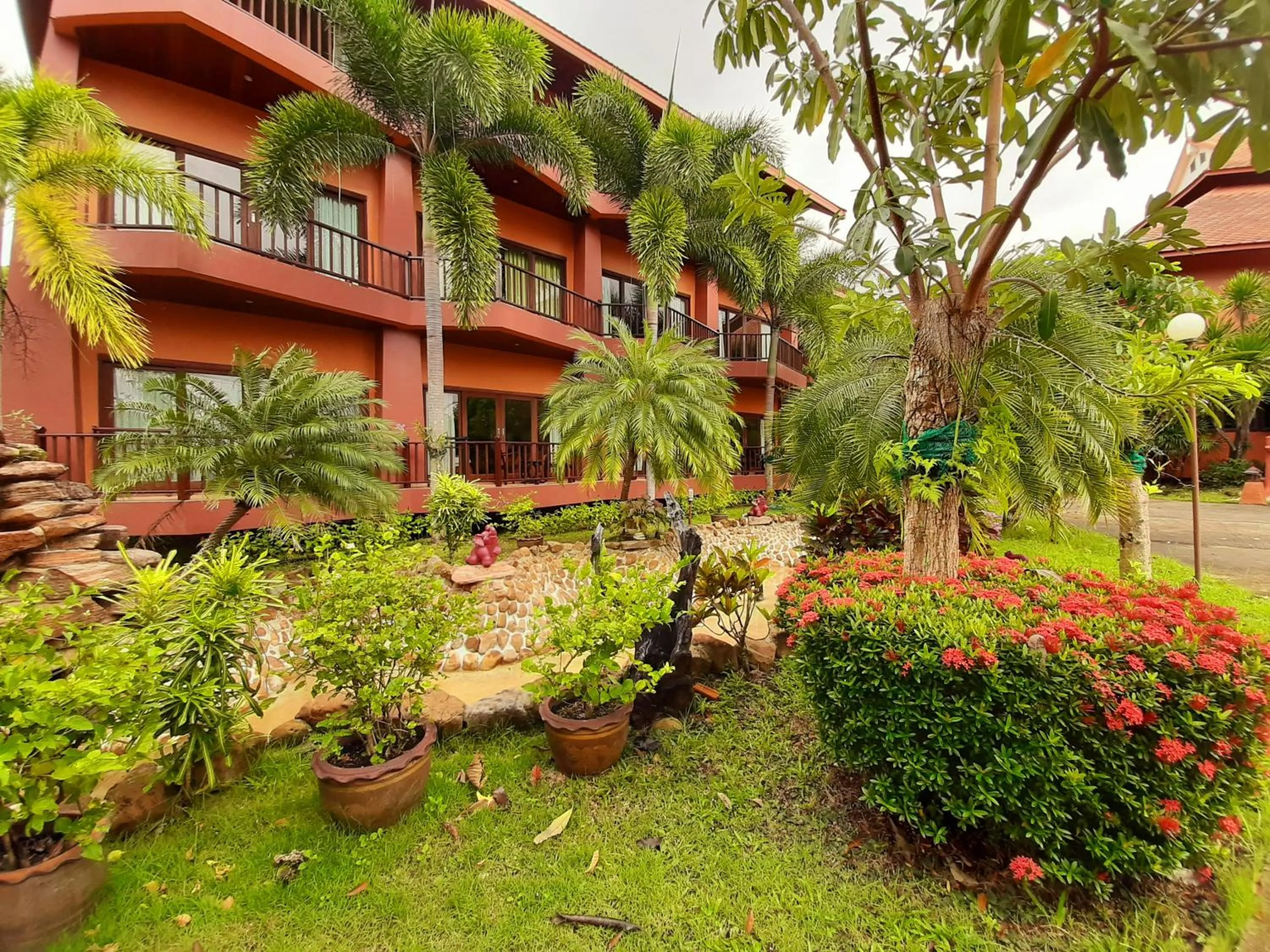 Property building in Andamanee Boutique Resort Aonang Krabi - Free Beach Shuttle