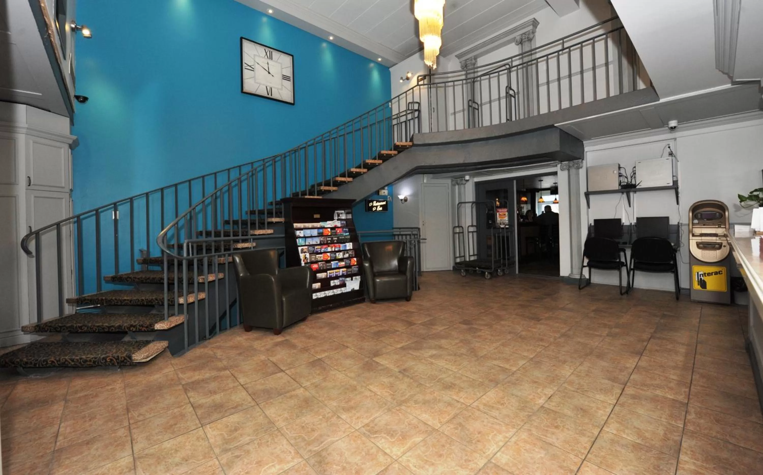 Lobby or reception in Hotel Le Voyageur