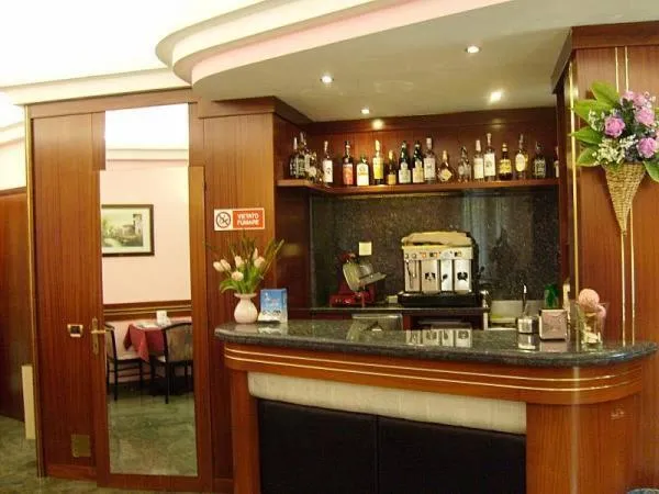 Lobby or reception in Hotel Motel Flower