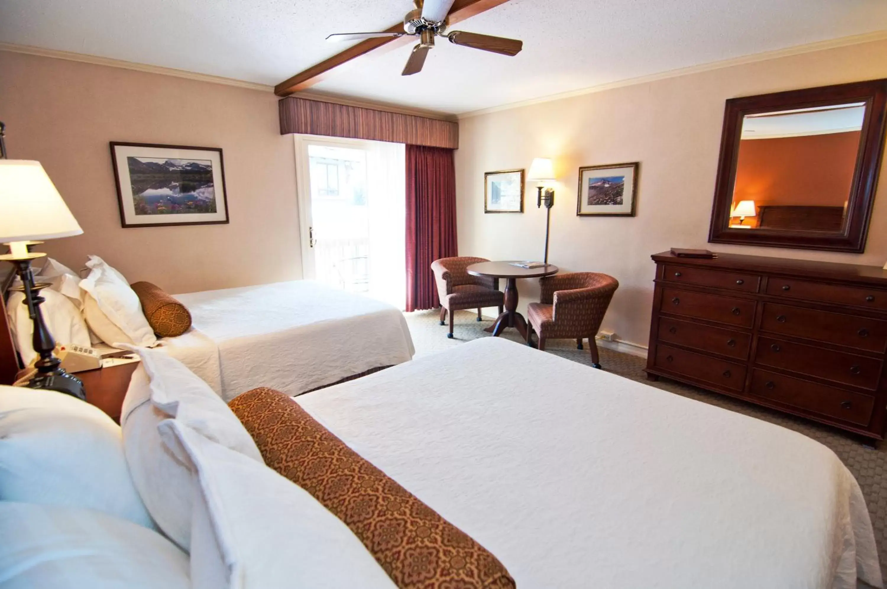 Superior Room in Sitzmark Vail Superior Room in Sitzmark Vail