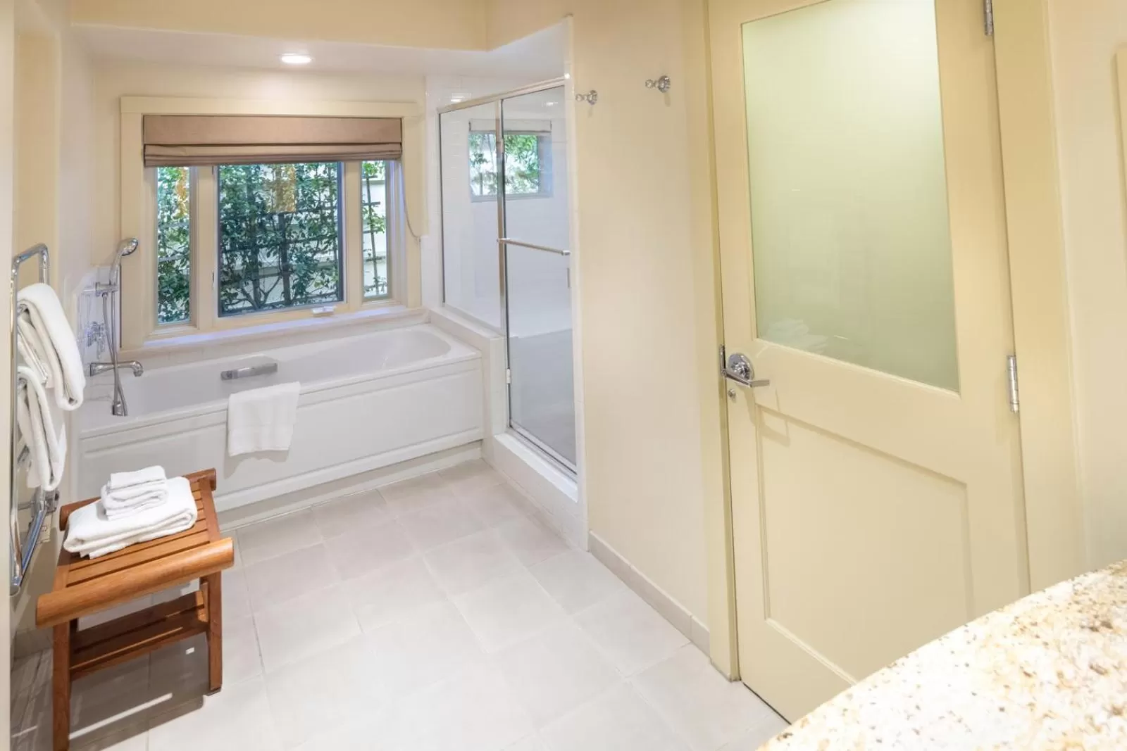 Bed in The Quail Lodge