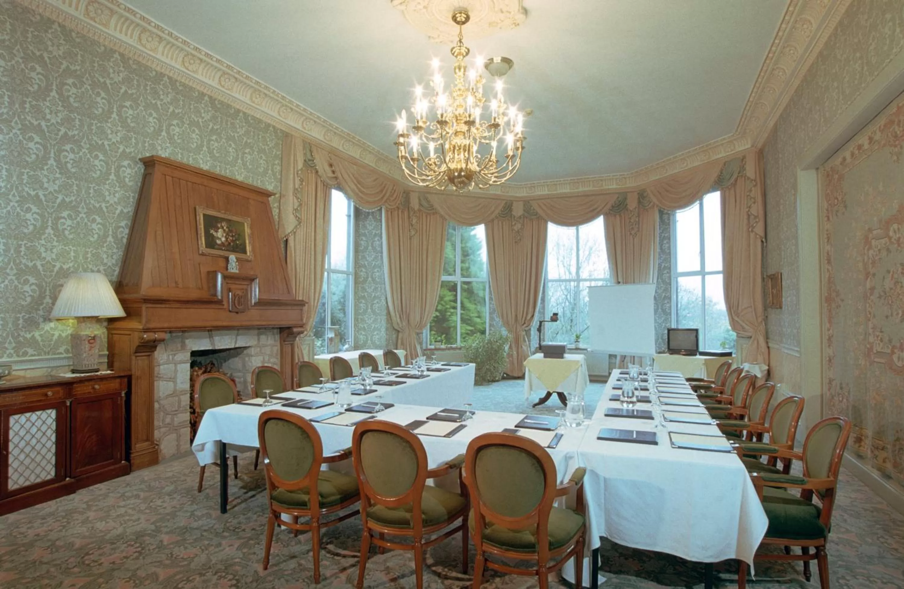 Banquet/Function facilities in Tre-Ysgawen Hall & Spa