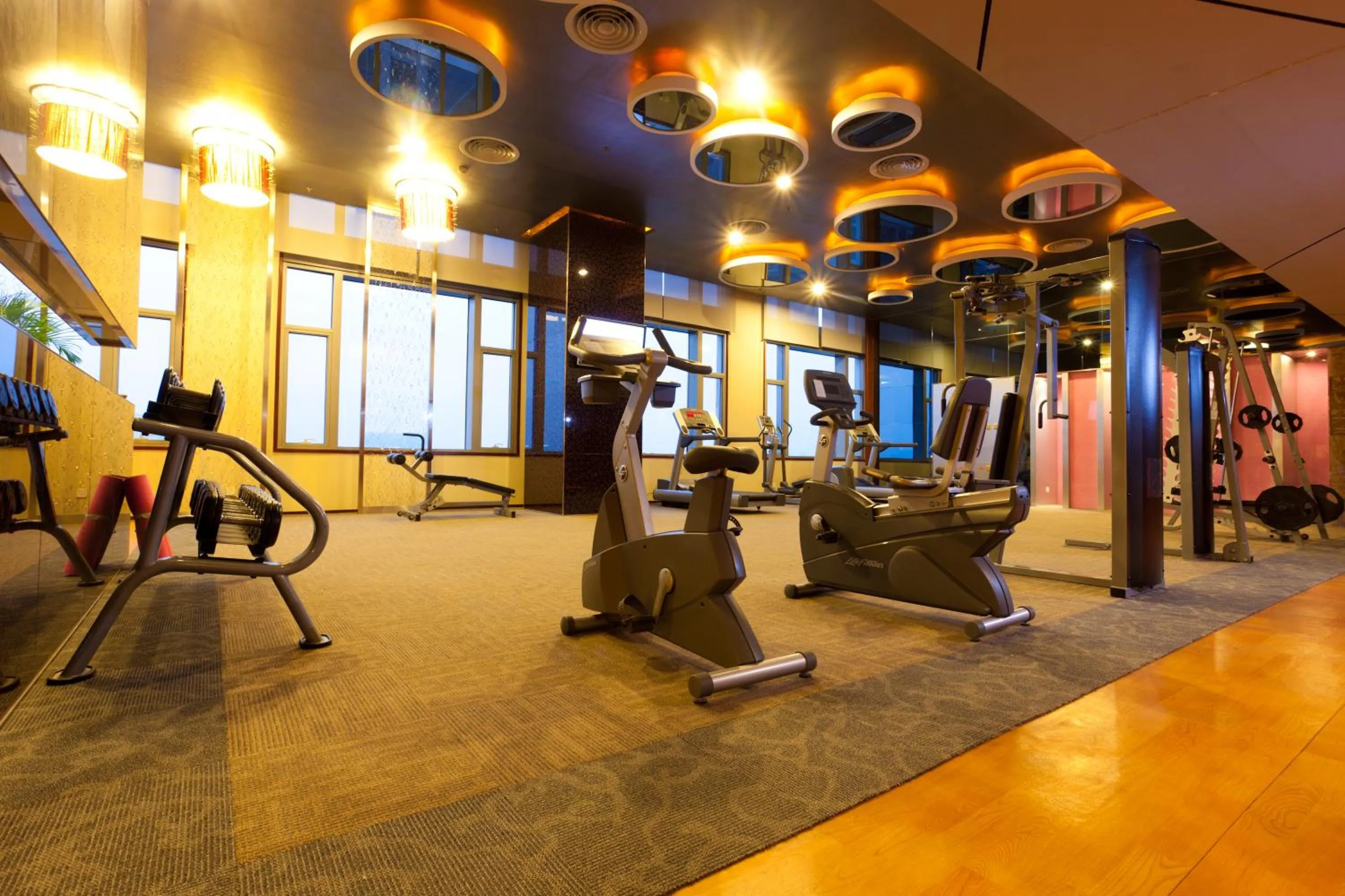 Fitness centre/facilities in Vision Hotel