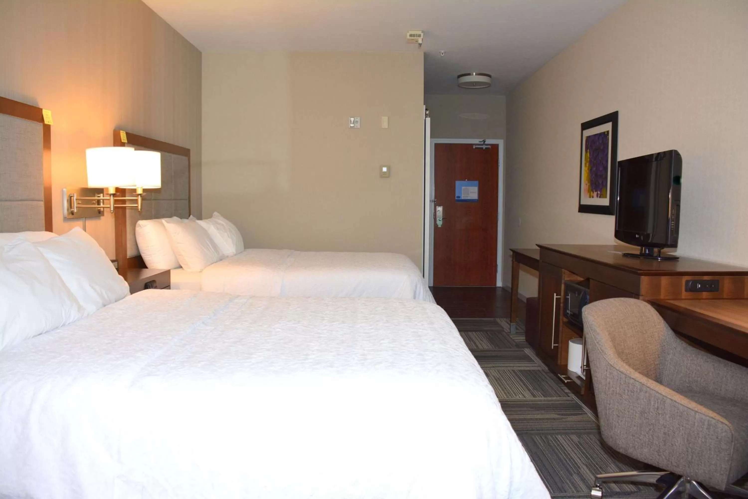 Queen Room with Two Queen Beds - Disability Access Hearing /Non-Smoking in Hampton Inn Grand Junction