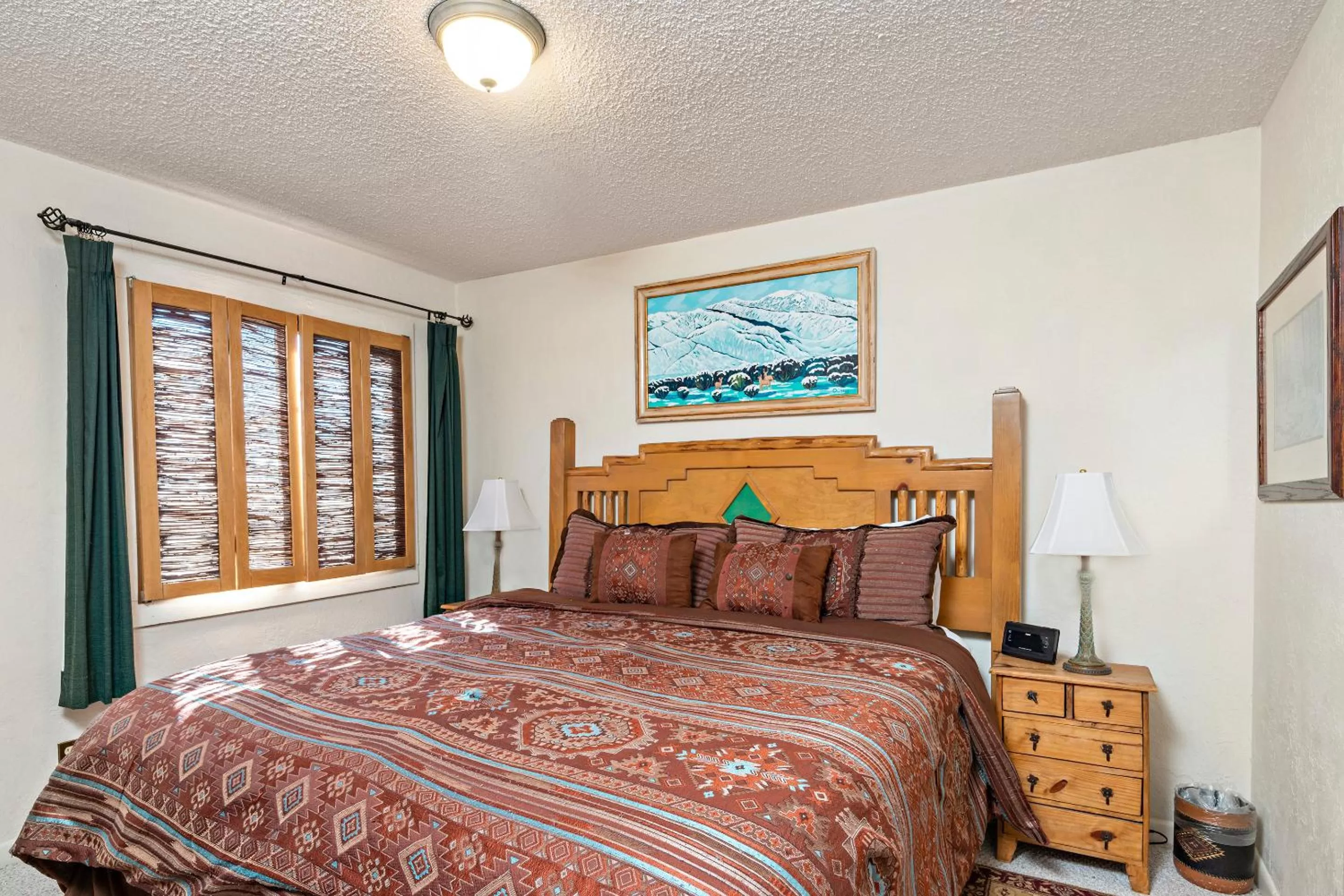 Bedroom, Bed in Fort Marcy Suites by All Seasons Resort Lodging
