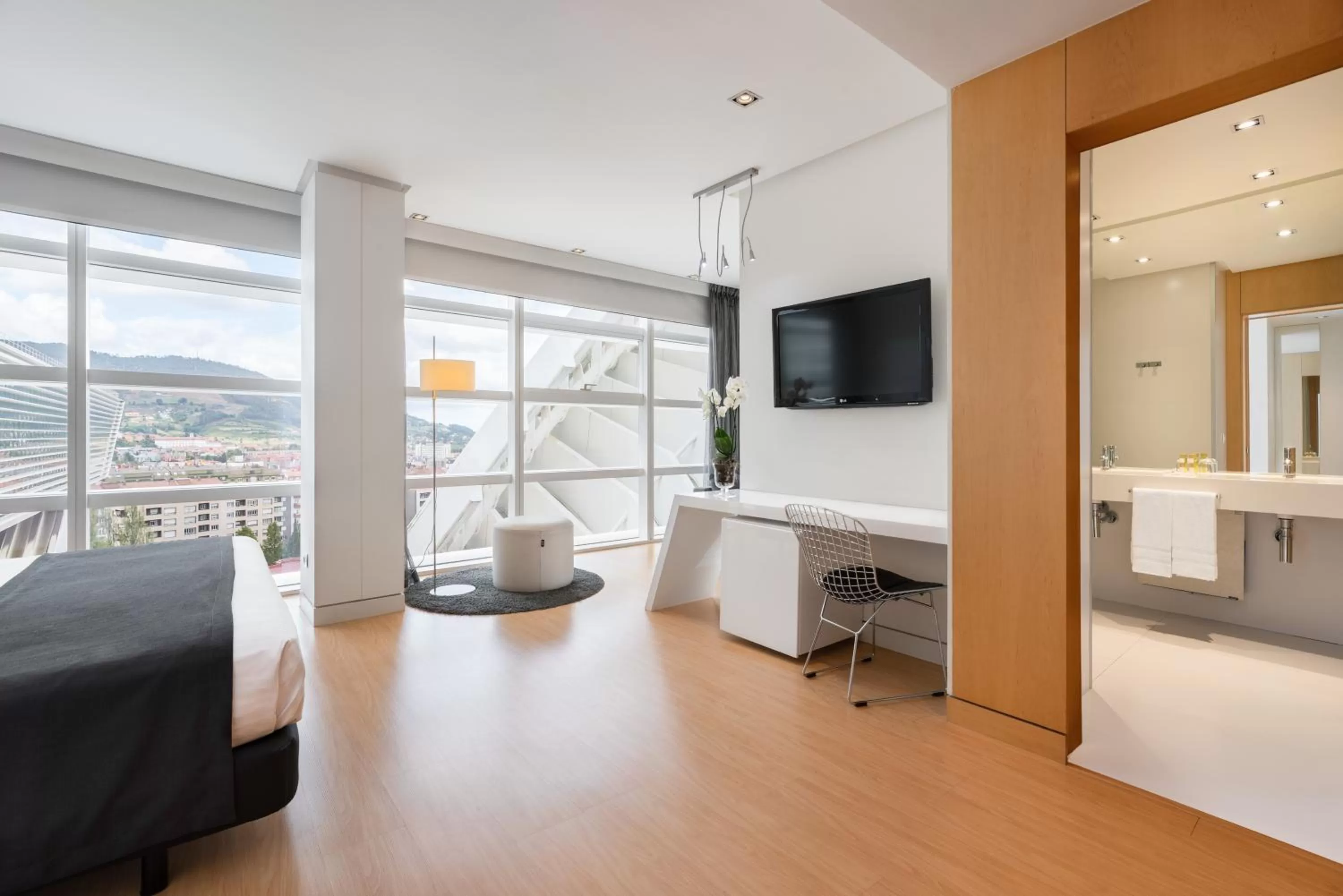 Bedroom in Eurostars Palacio de Cristal