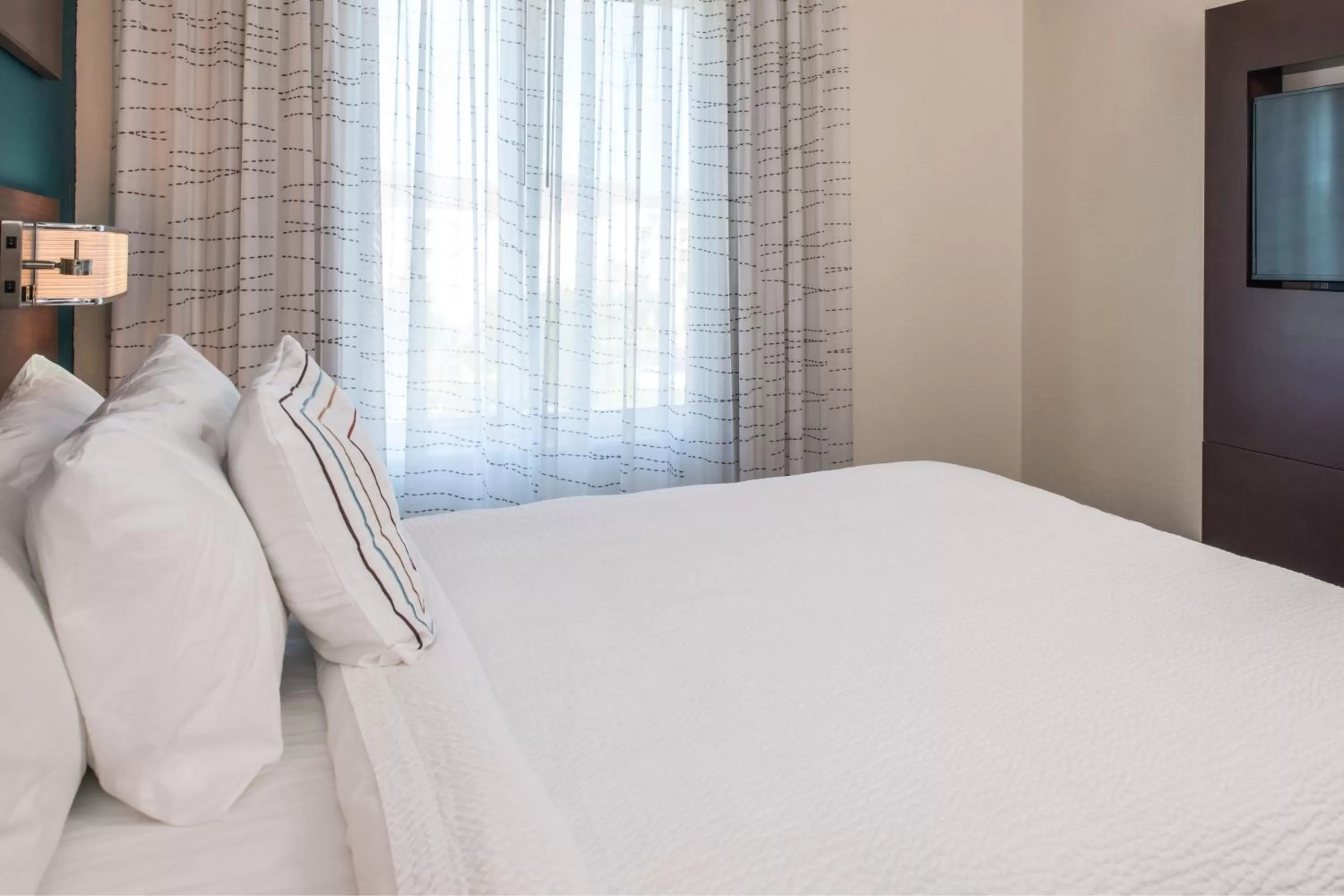 Bedroom, Bed in Residence Inn by Marriott Decatur