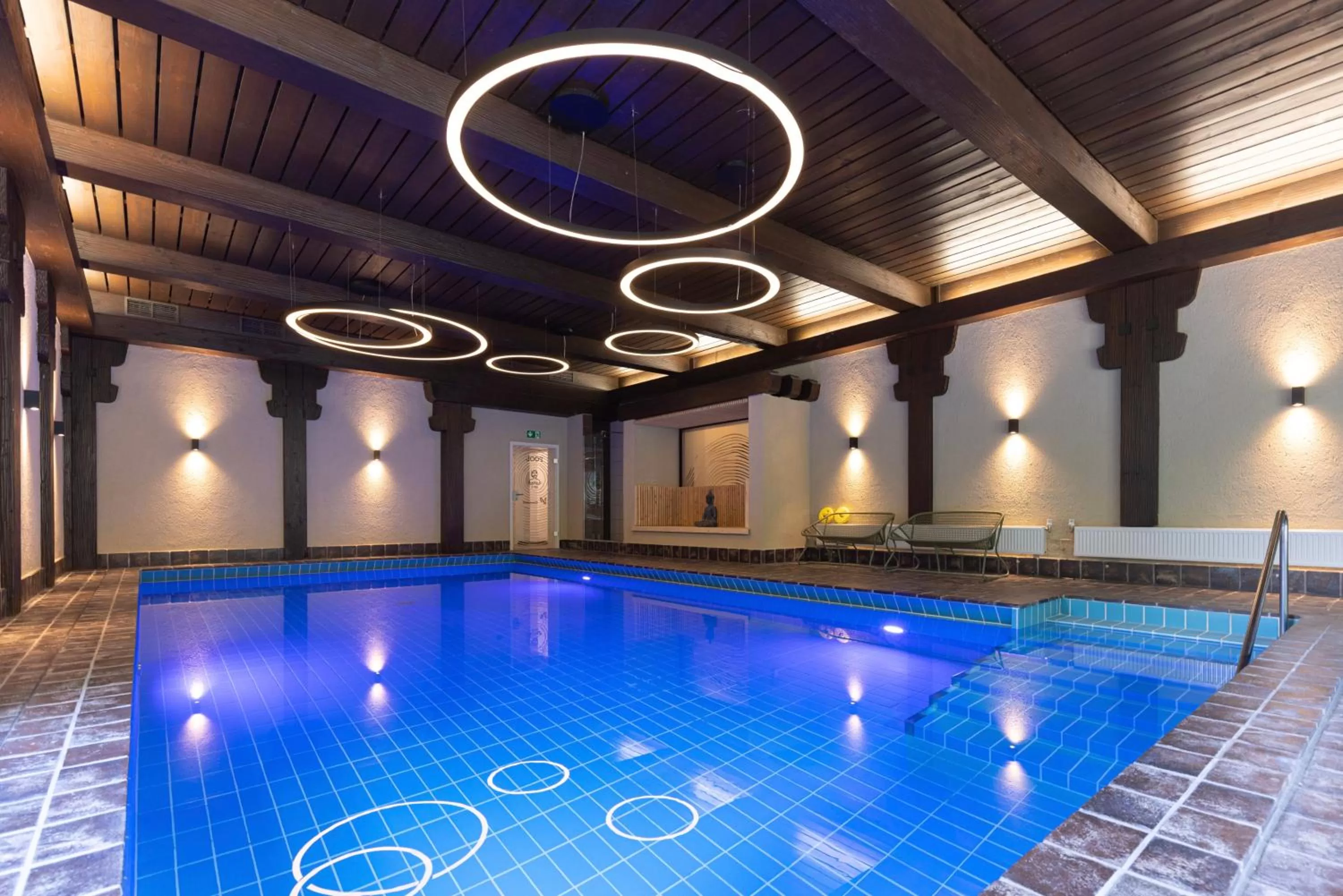 Swimming pool in Das Hohenried