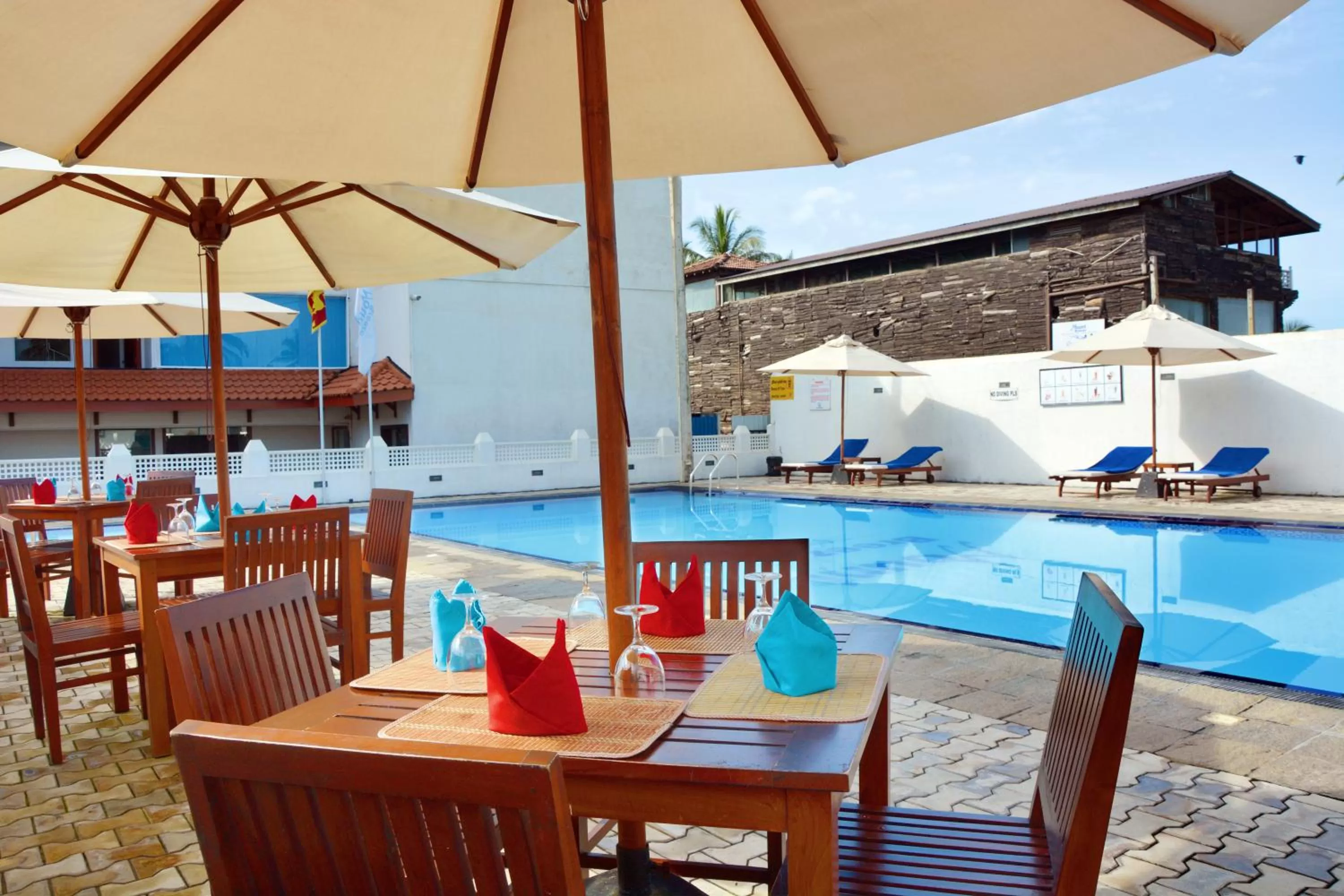 Pool view, Swimming Pool in Mount Breeze Hotel