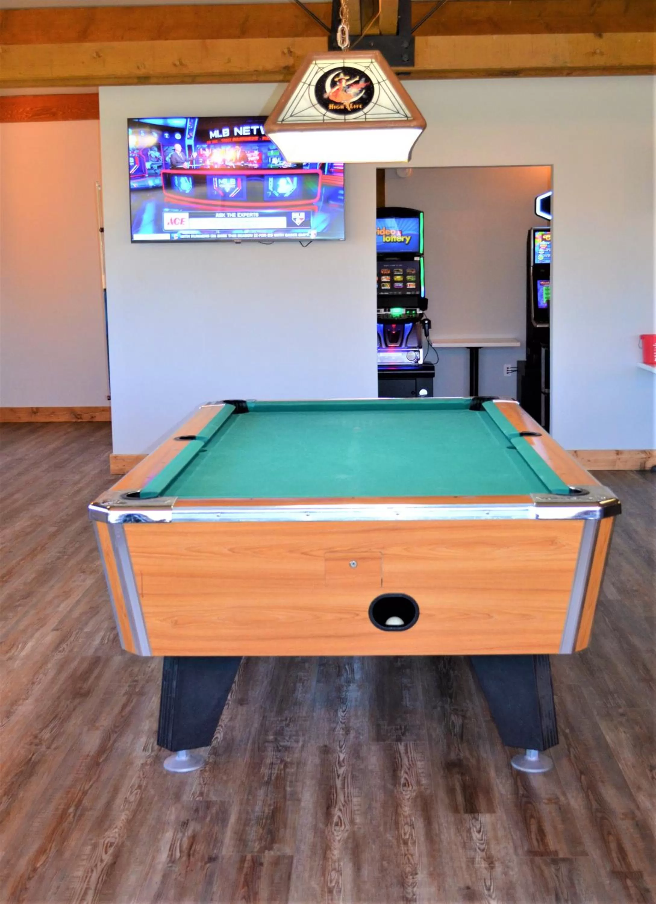 Billiard, Billiards in Shilo Inns Suites The Dalles