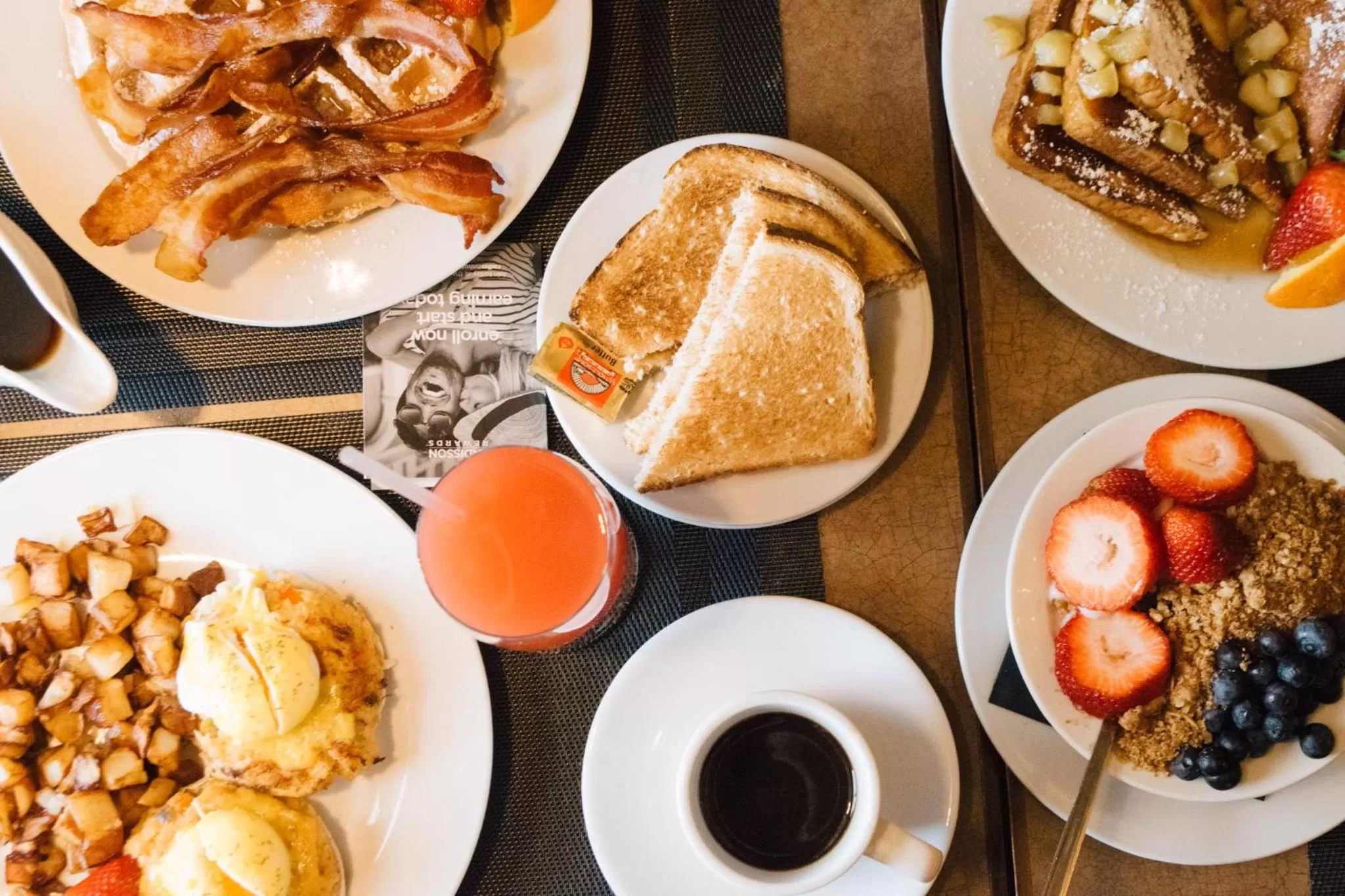 Breakfast in The Claridge Hotel