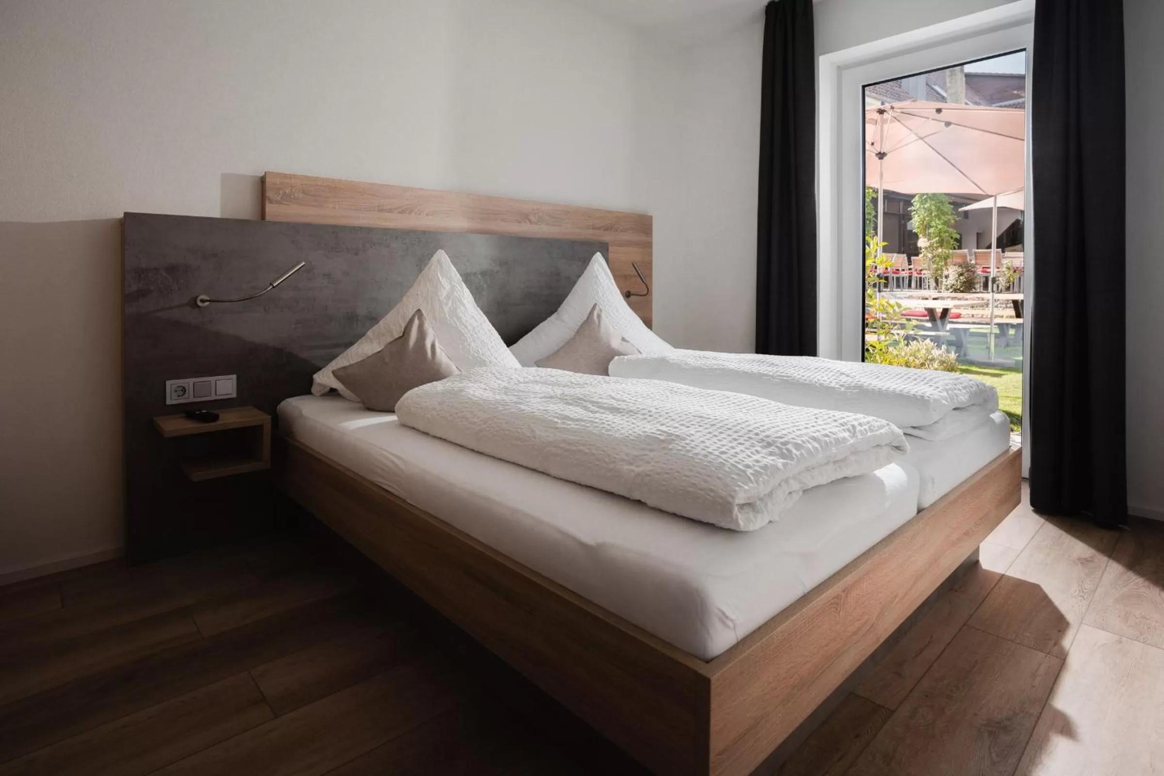 Photo of the whole room, Bed in Gasthof Hosbein