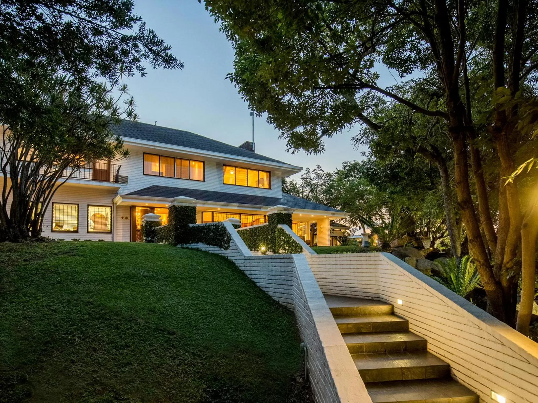 Lobby or reception in Sheppard Boutique Hotel