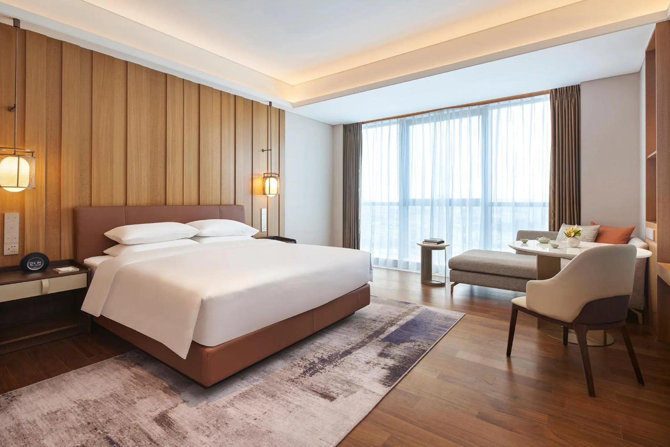 Photo of the whole room, Bed in Hyatt Regency Guangzhou Zengcheng