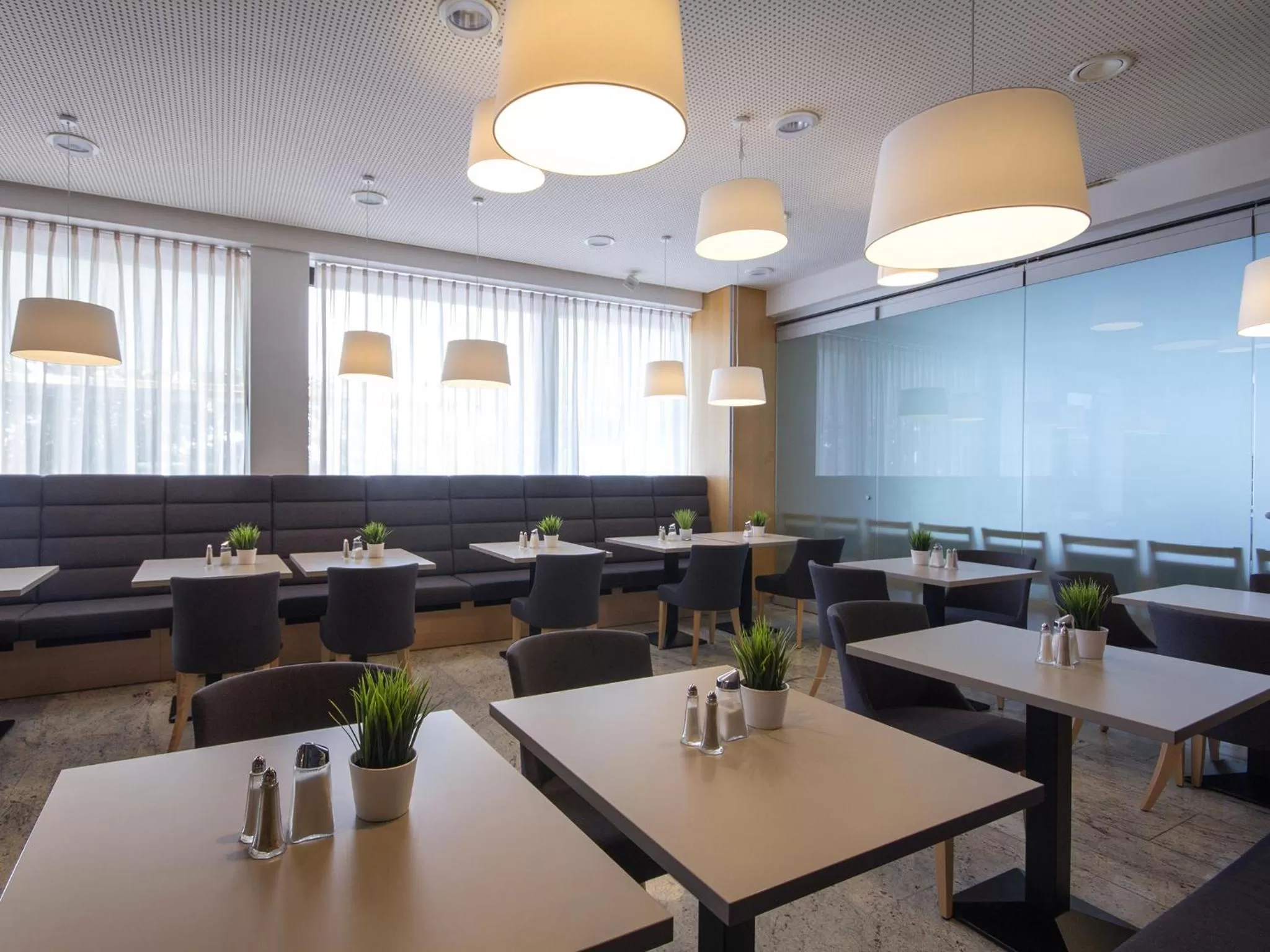 Lounge or bar in Seligweiler Hotel & Restaurant