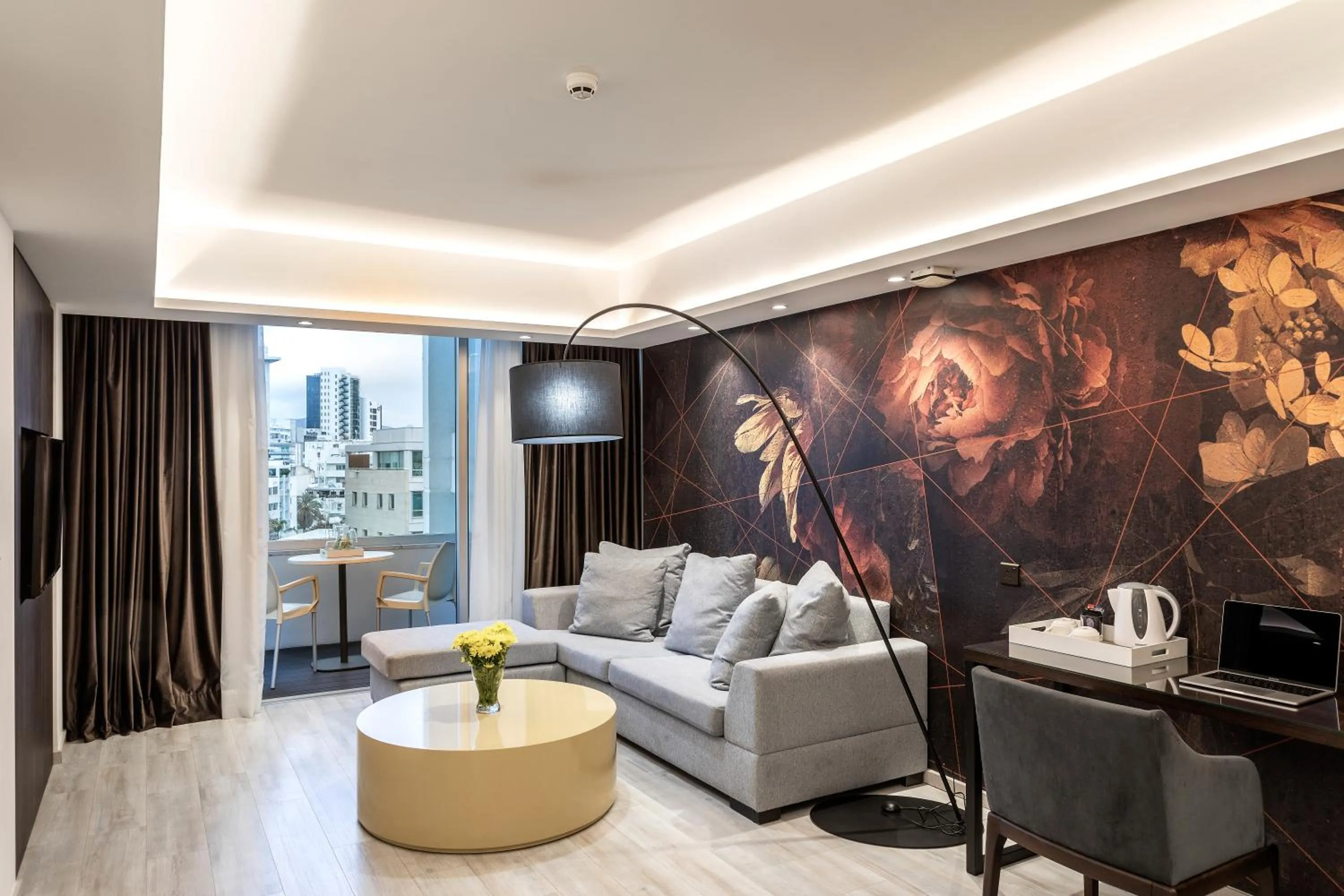 Living room in Almond Business Hotel