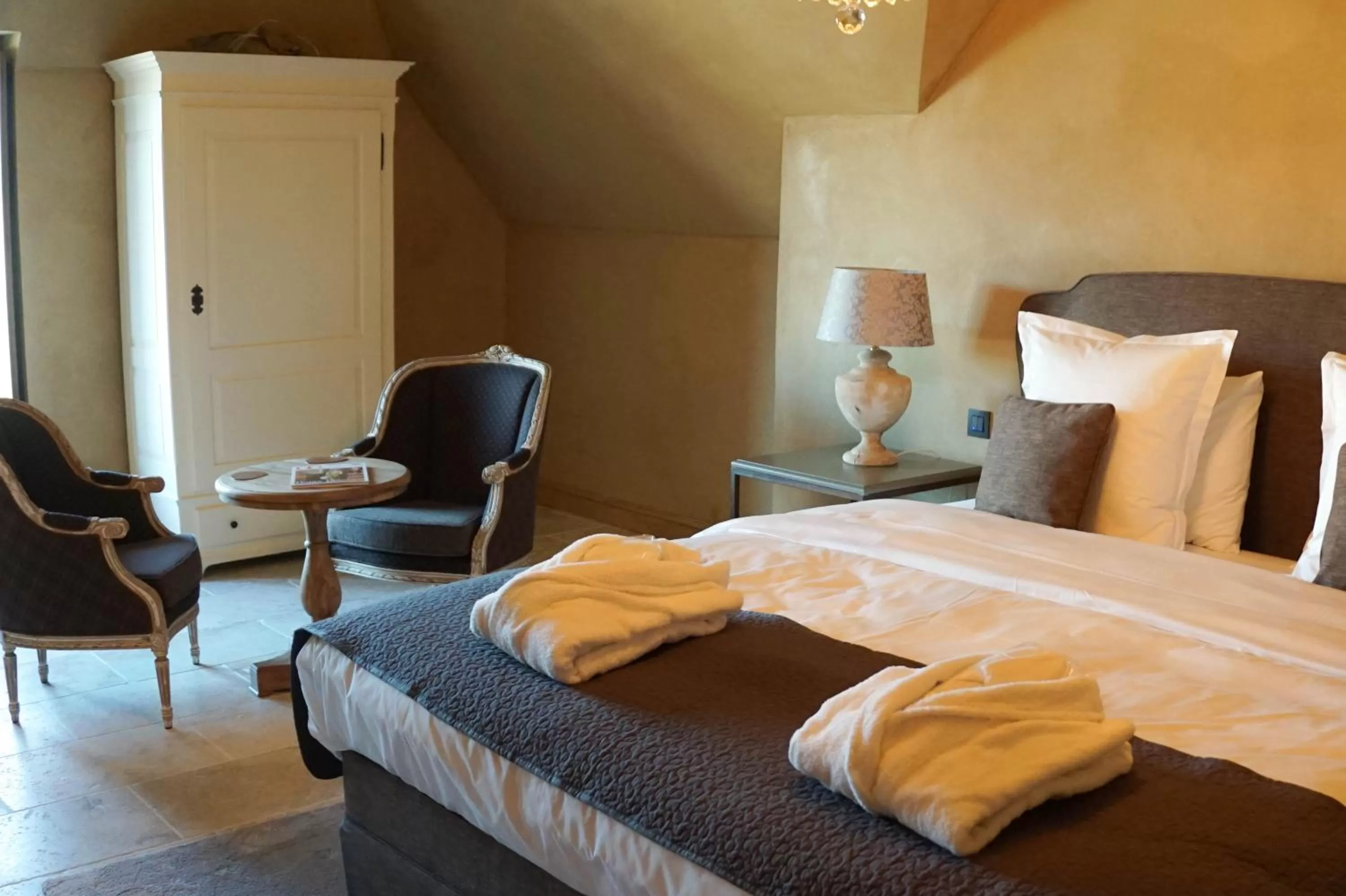 Bed in Boutique Hotel De Brakelhoen