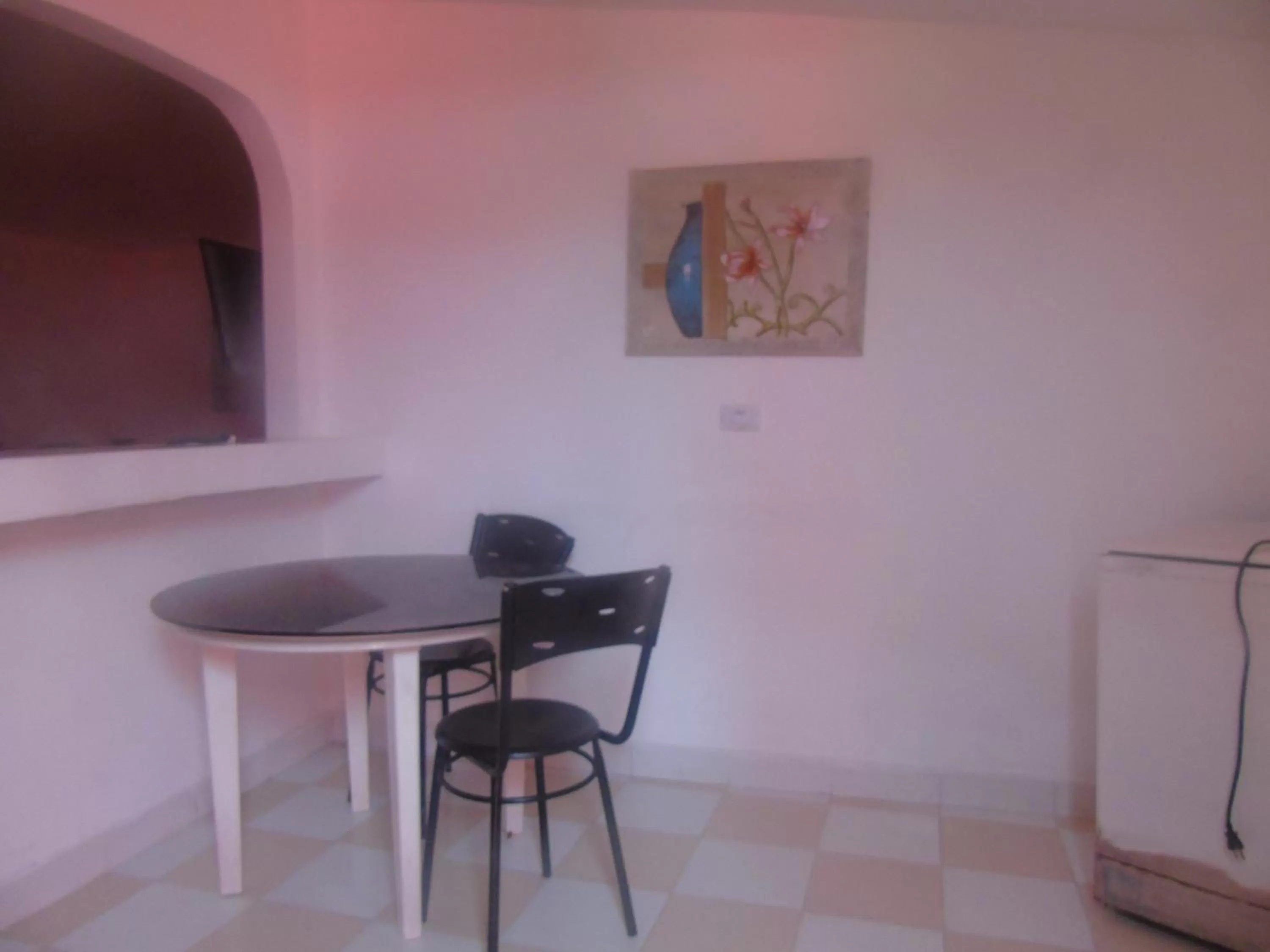 Dining area in Posada Miss Joyce House