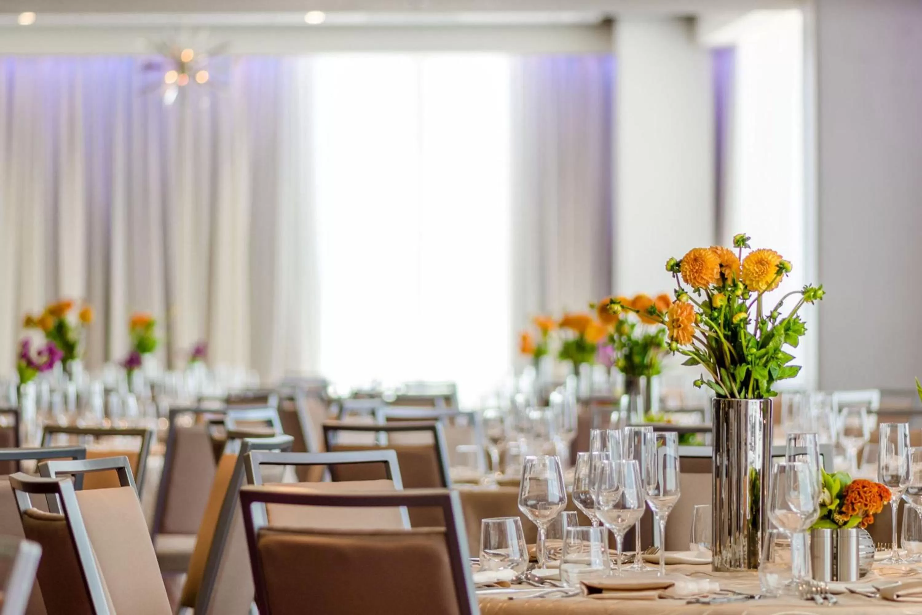 Meeting/conference room in Courtyard by Marriott Los Angeles L.A. LIVE