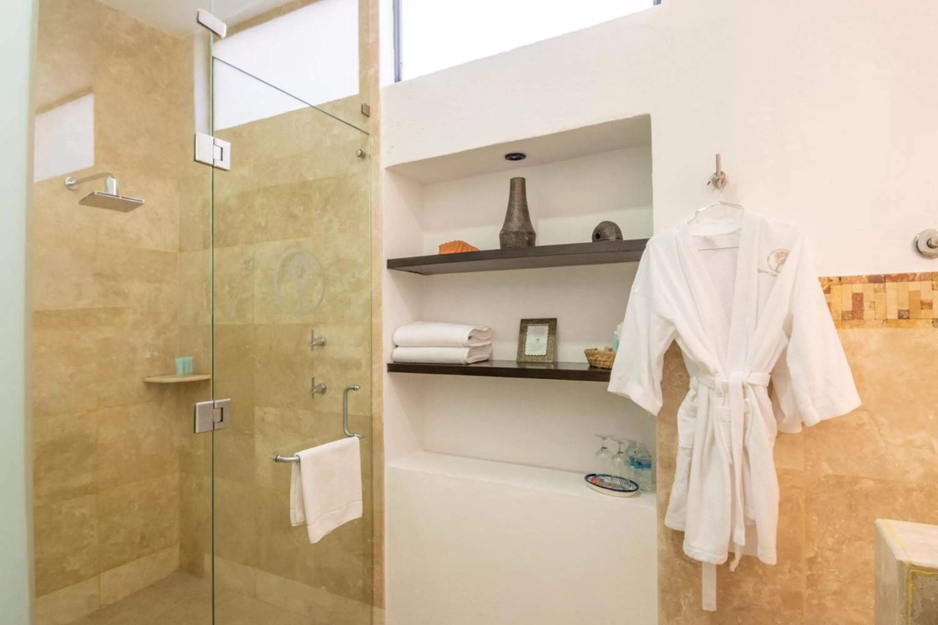 Shower in Quinta Las Acacias Hotel Boutique