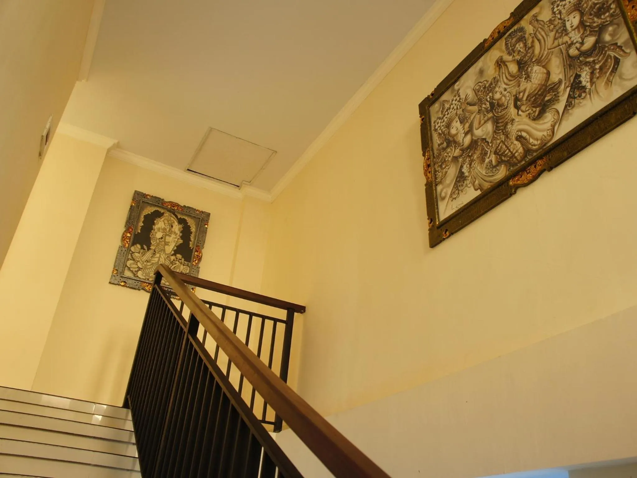 Property building in Waringin Homestay