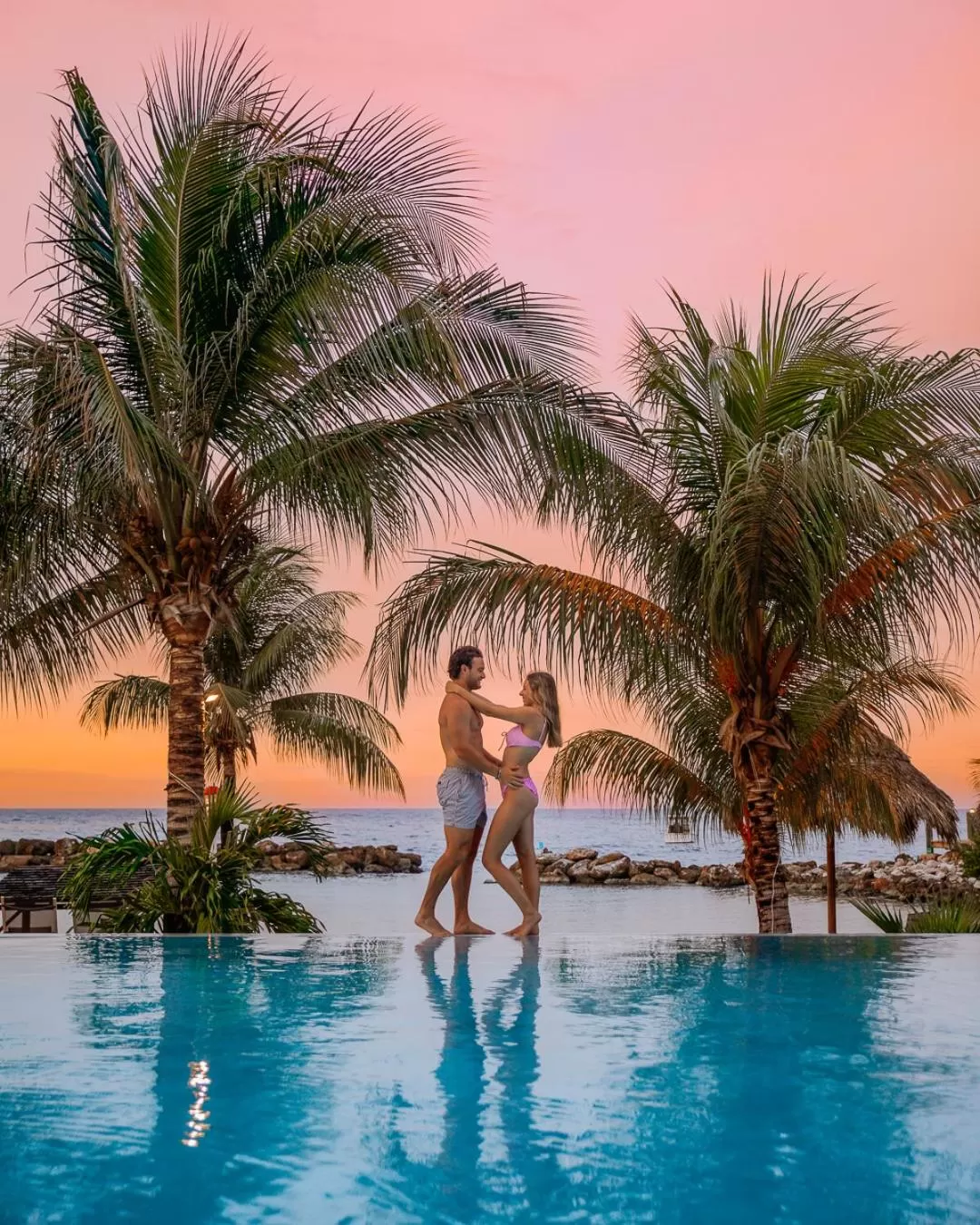 People in Curacao Avila Beach Hotel