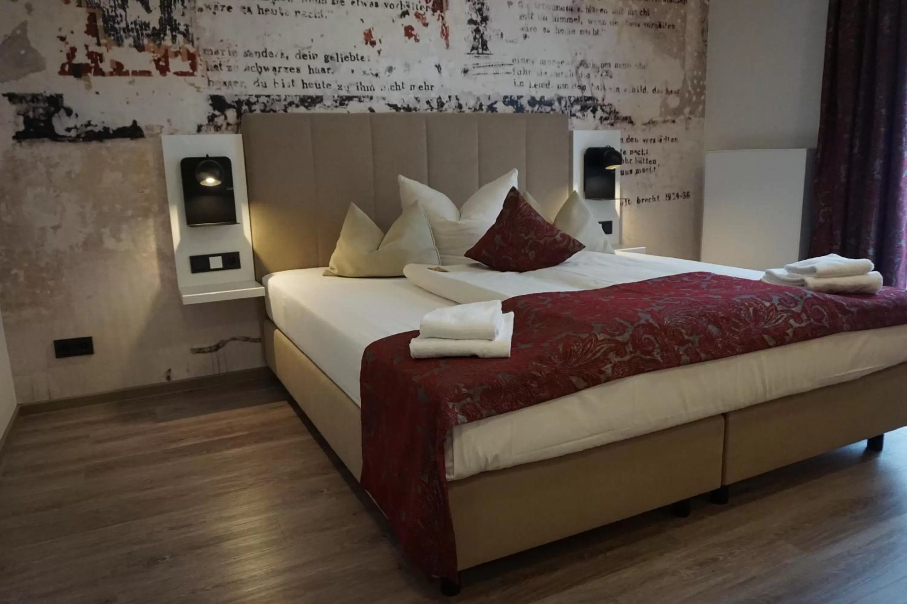 Bed in Art Hotel Superior