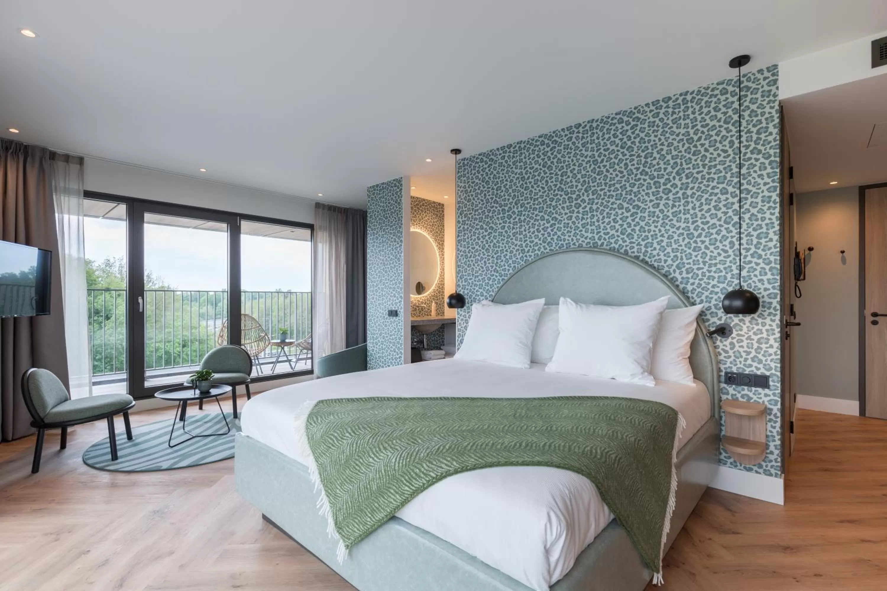 Bed in Van der Valk Hotel Venlo