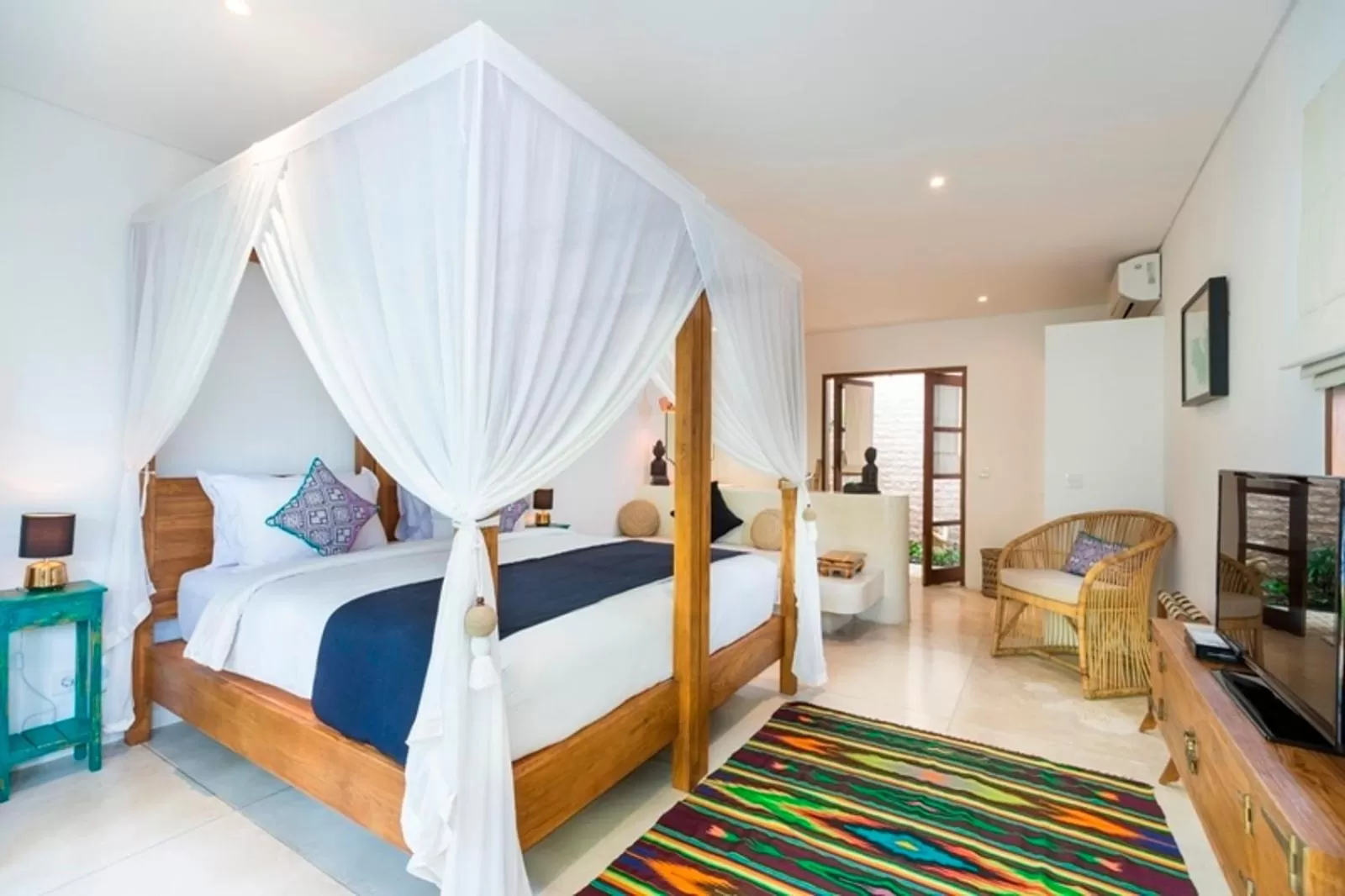 Bed in Calma Ubud Suite & Villas - Rice Fields View, Infinity Pool !