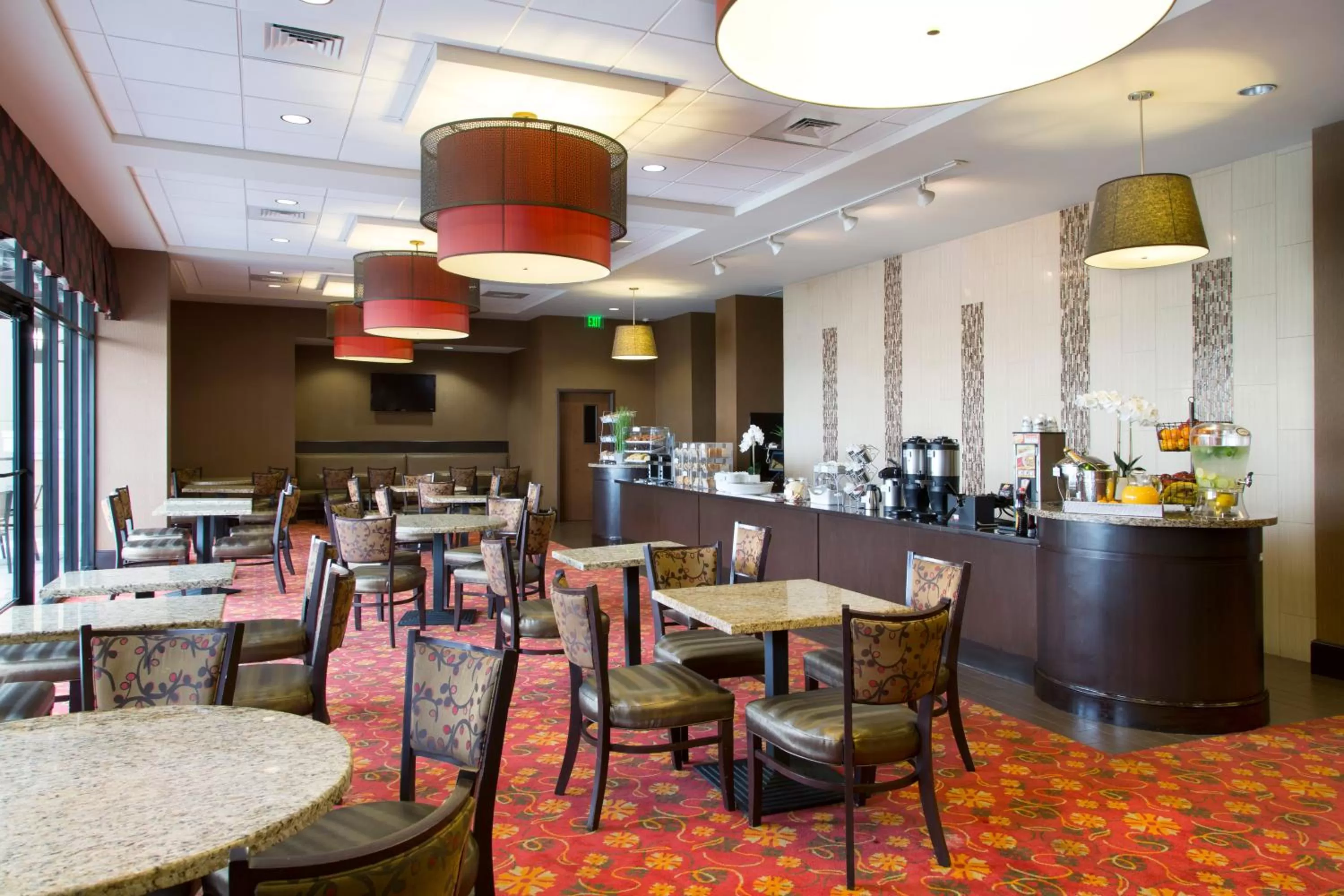 Restaurant/Places to Eat in Ramada Suites By Wyndham Orlando International Drive
