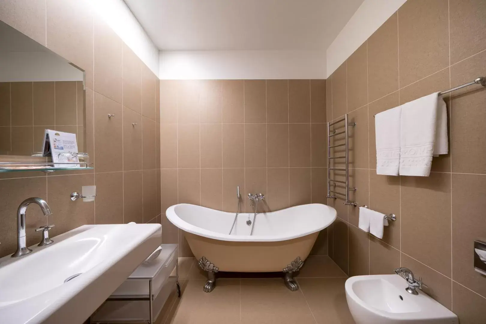 Double Room with Spa Access in Harmony Park Hotel & SPA Double Room with Spa Access in Harmony Park Hotel & SPA