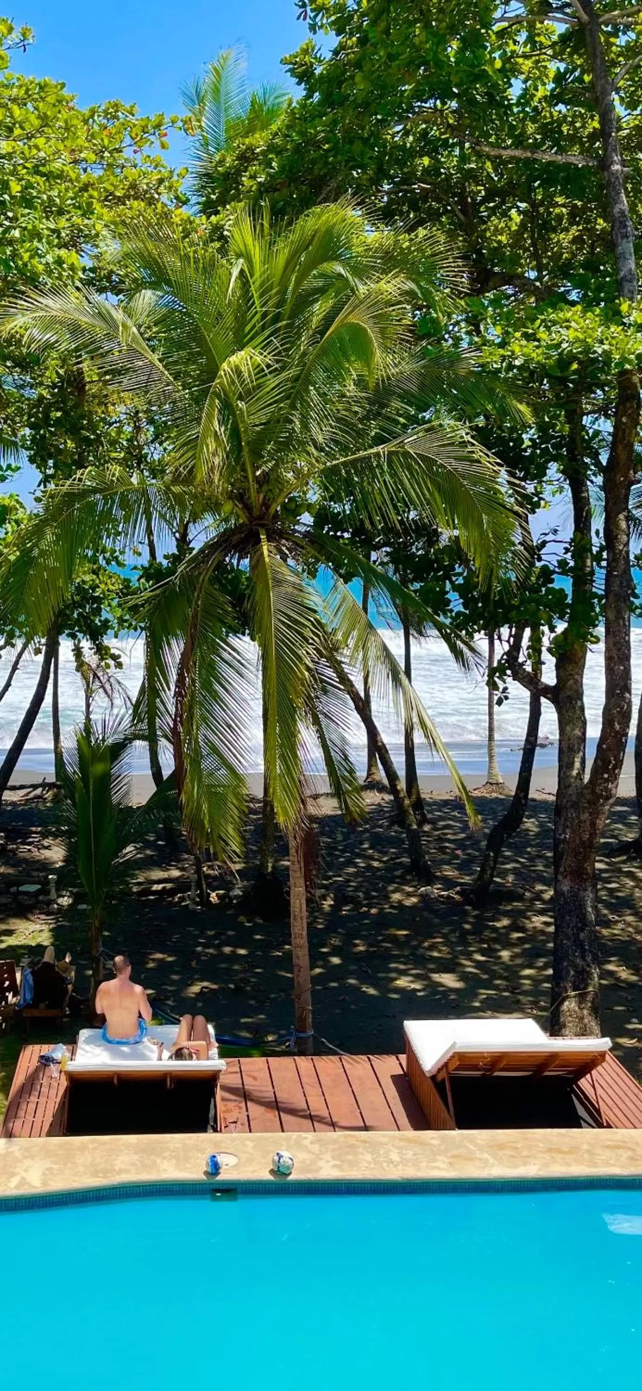 Swimming Pool in Hotel Beachfront Vista Hermosa