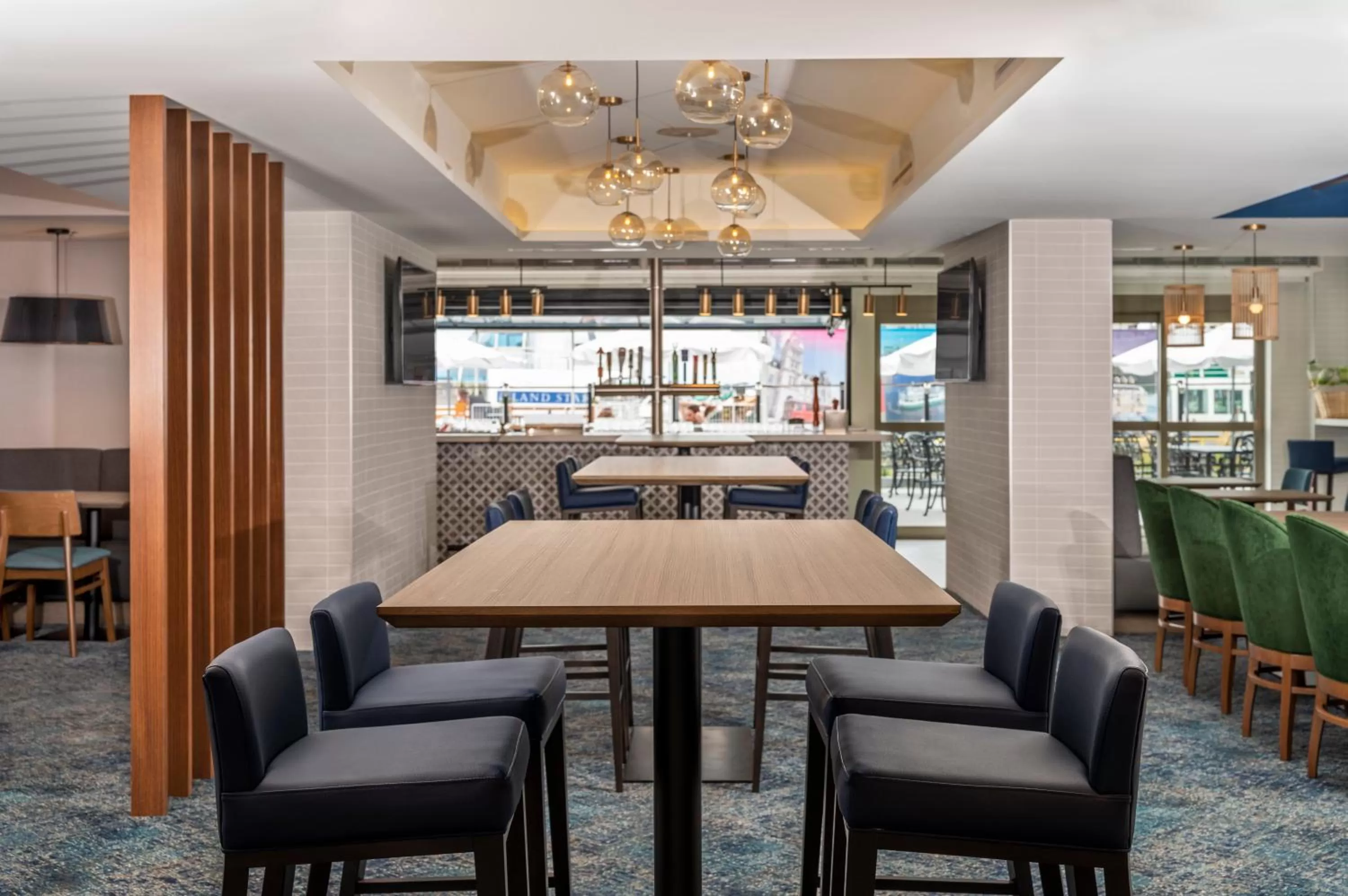 Restaurant/places to eat in Holiday Inn Kingston - Waterfront by IHG