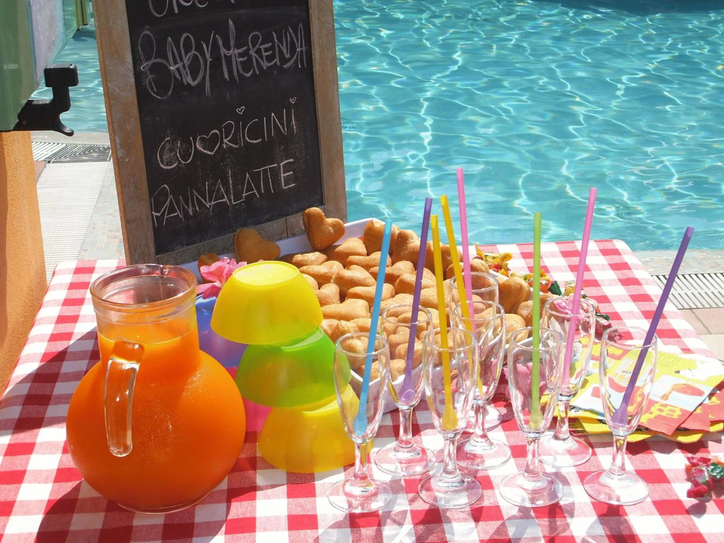 Food and drinks in Hotel Villa Tiziana