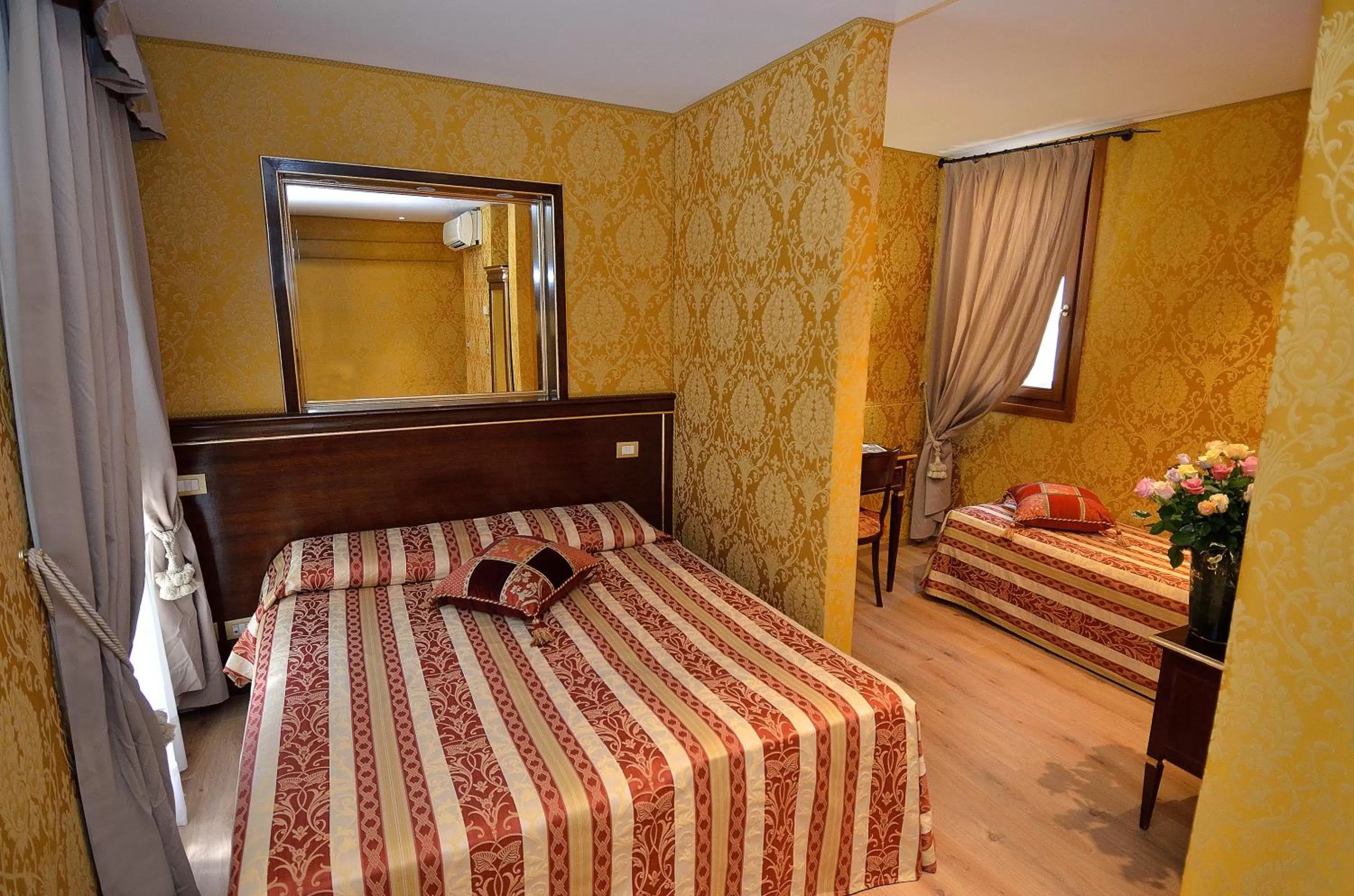Bedroom, Bed in Residenza Goldoni
